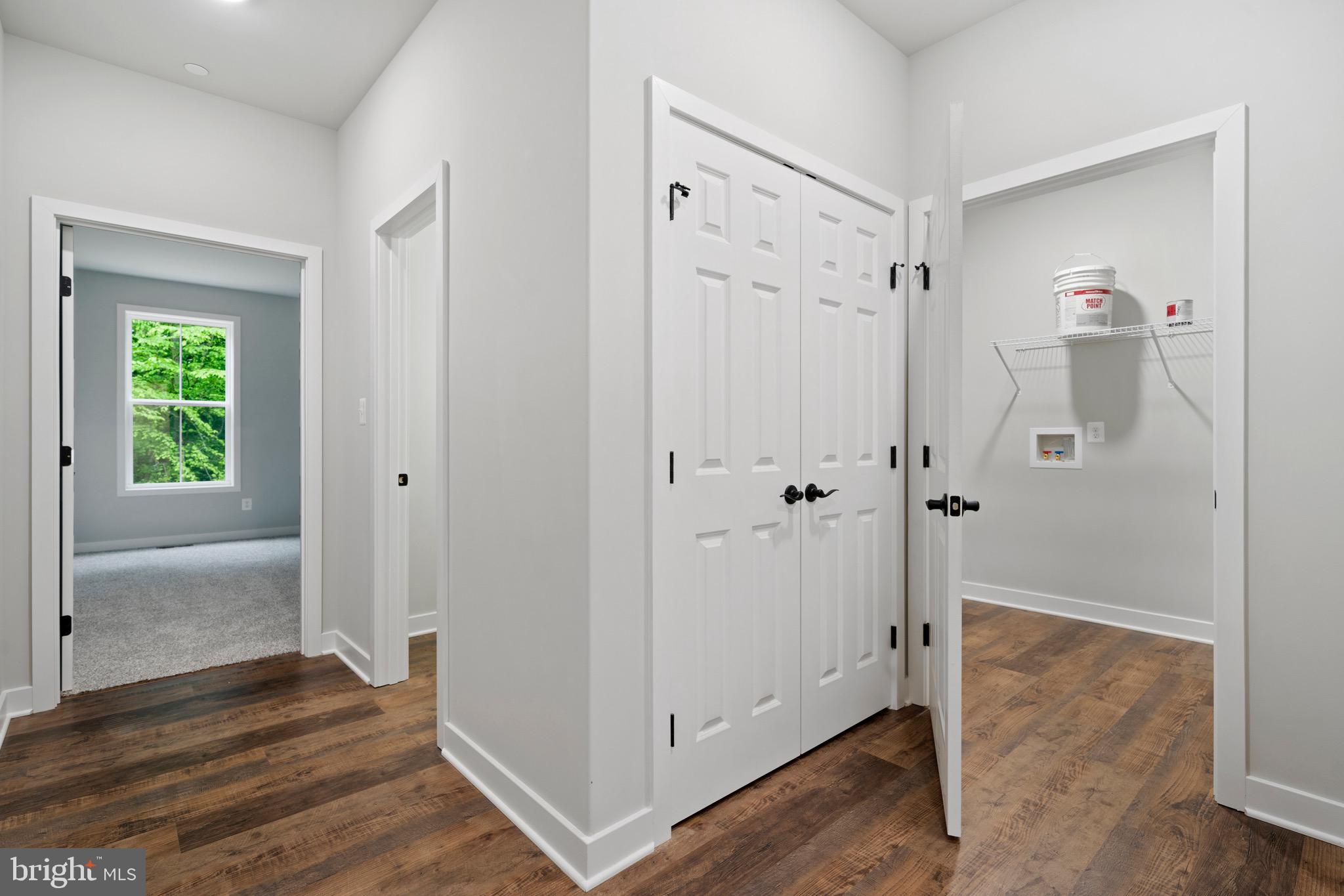 MOSS CREEK - Residential