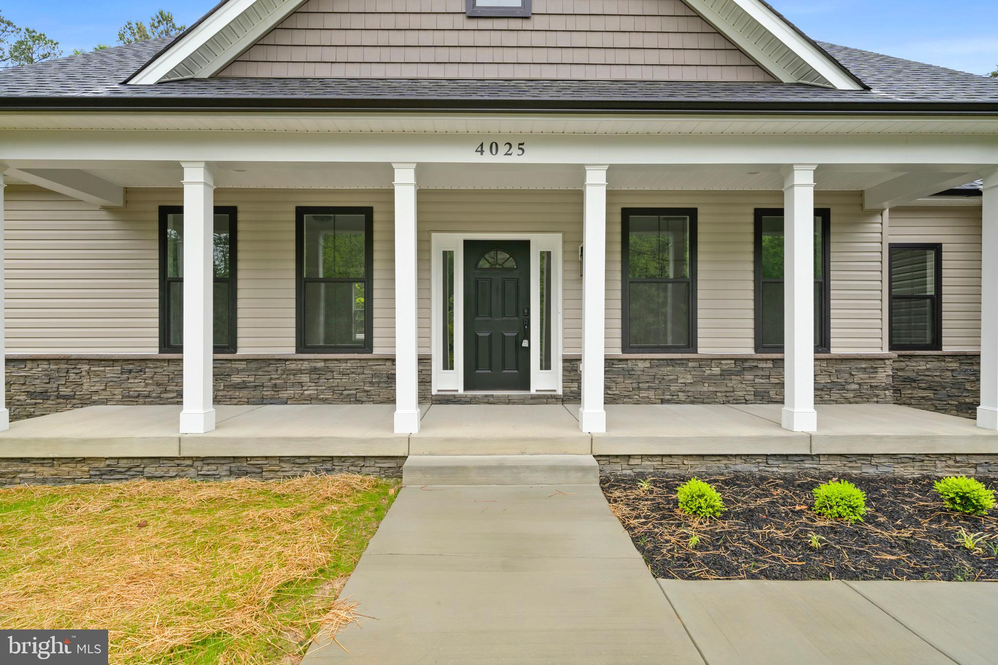 MOSS CREEK - Residential