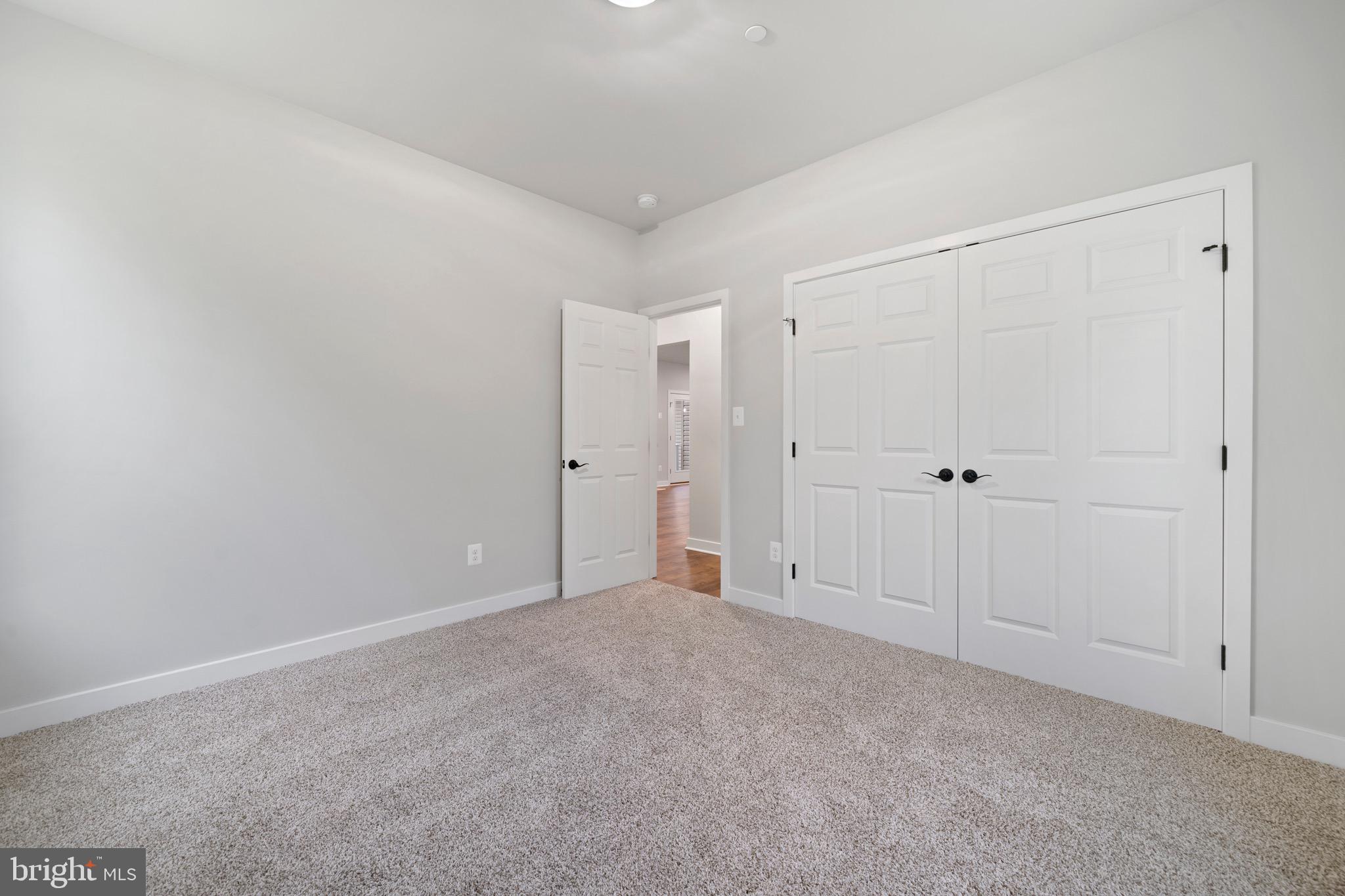 MOSS CREEK - Residential