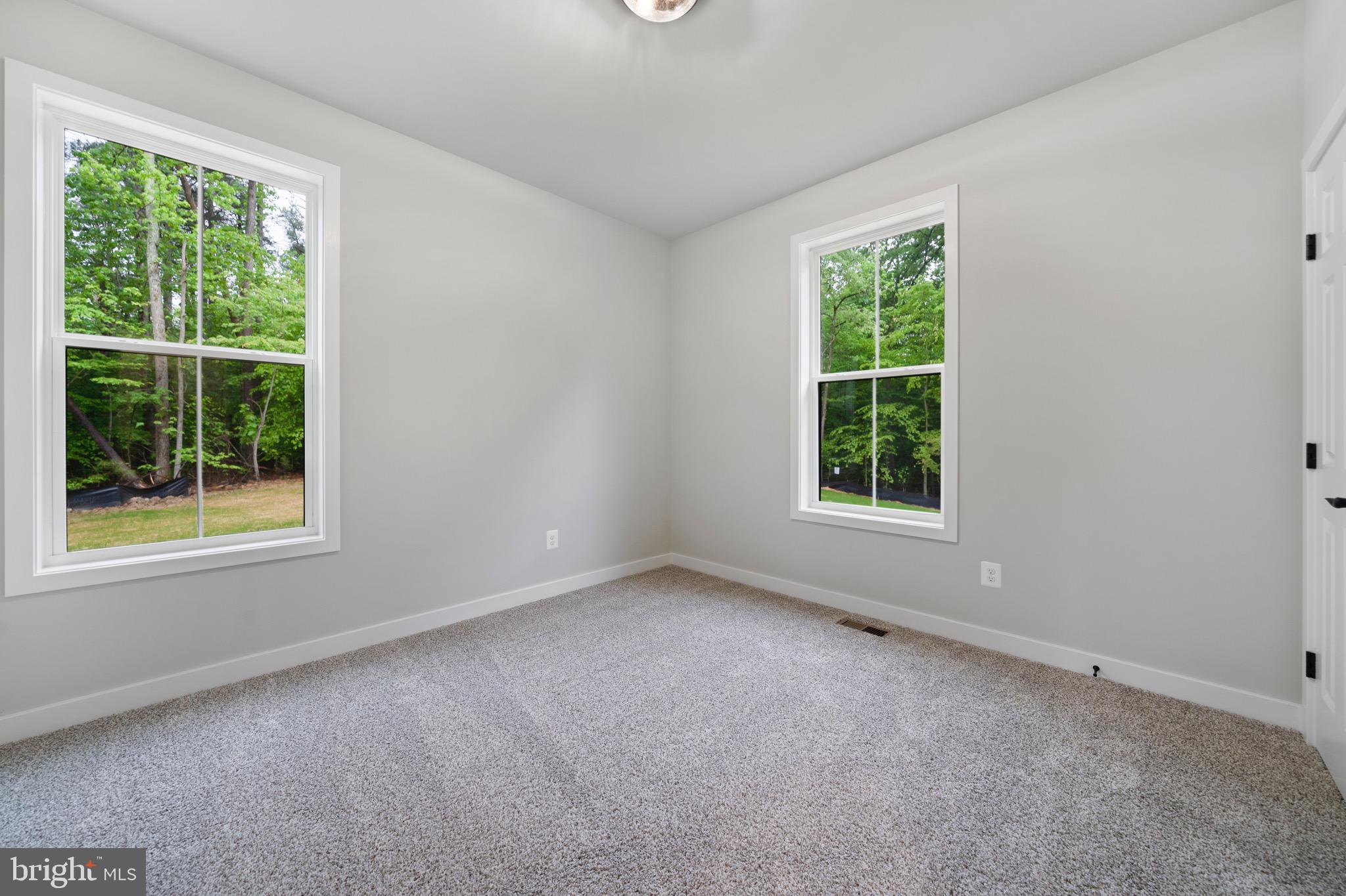 MOSS CREEK - Residential