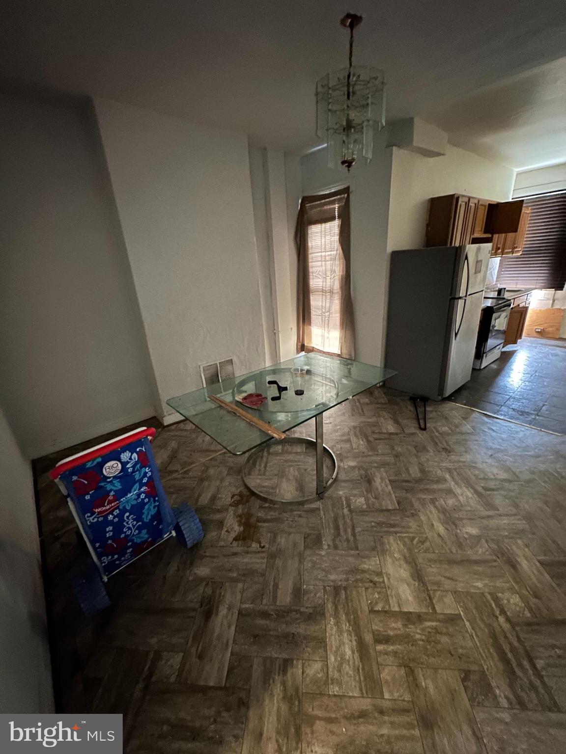 JOHNSTON SQUARE - Residential