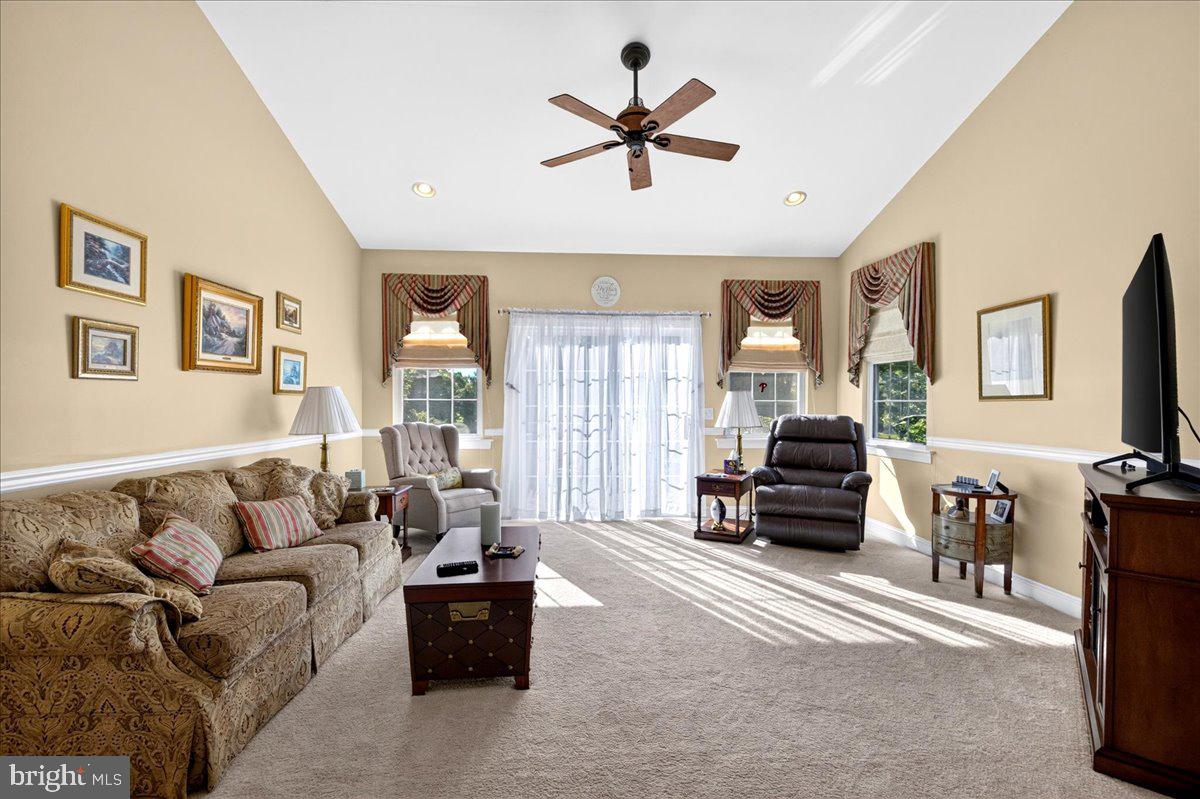 378 HARRINGTON WAY