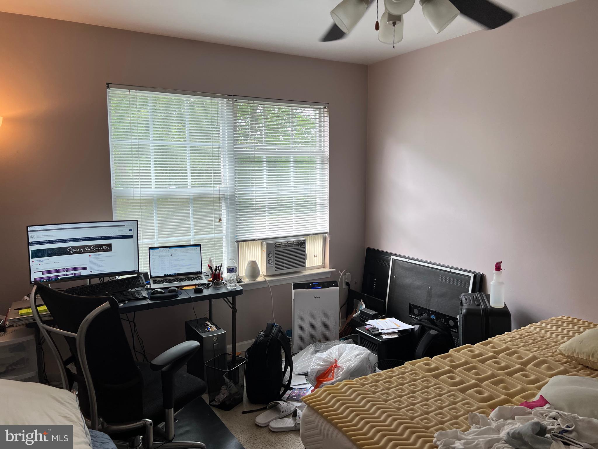 HUNTINGTON - Residential