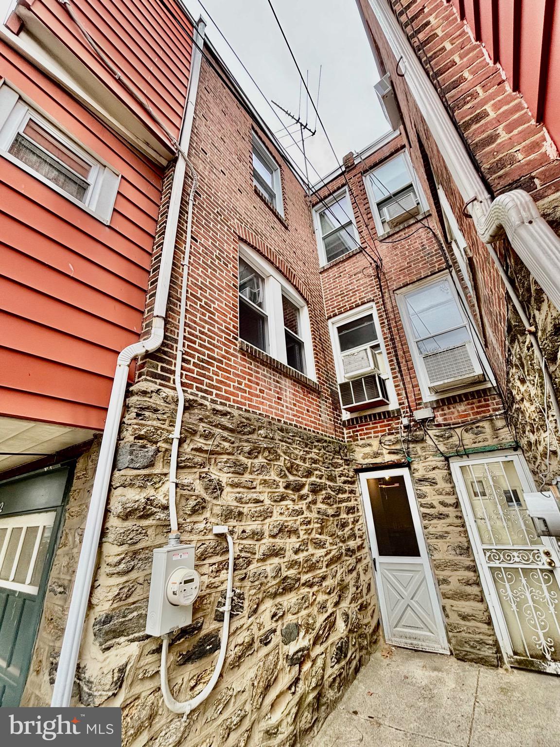 NORTHWOOD - Residential