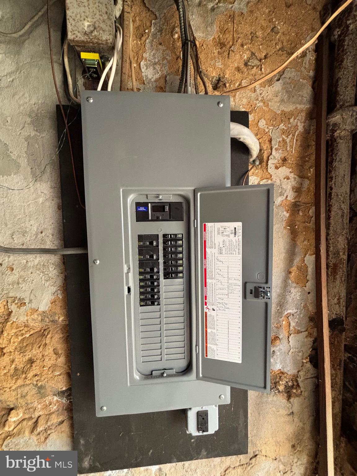 NORTHWOOD - Residential