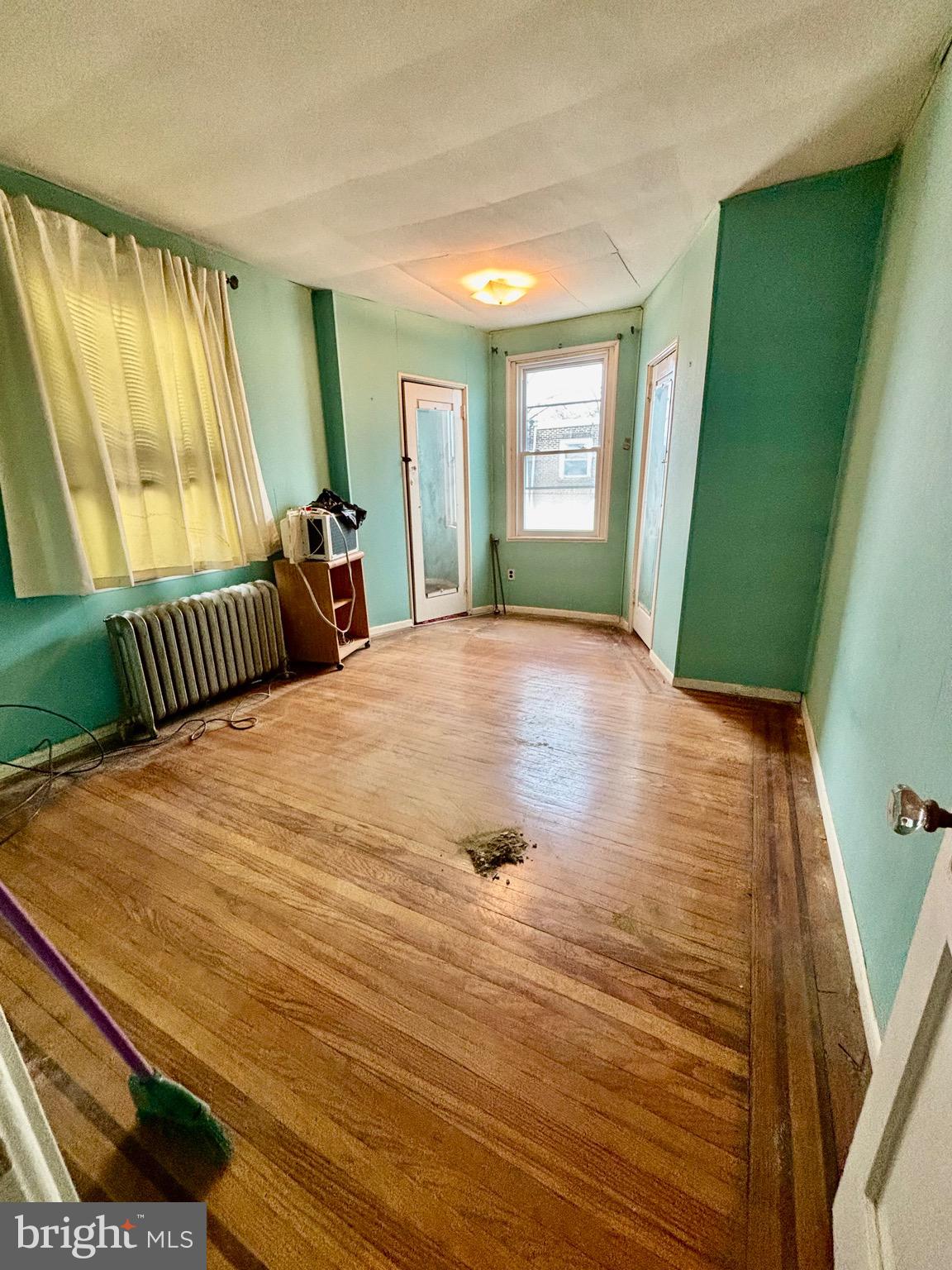 NORTHWOOD - Residential