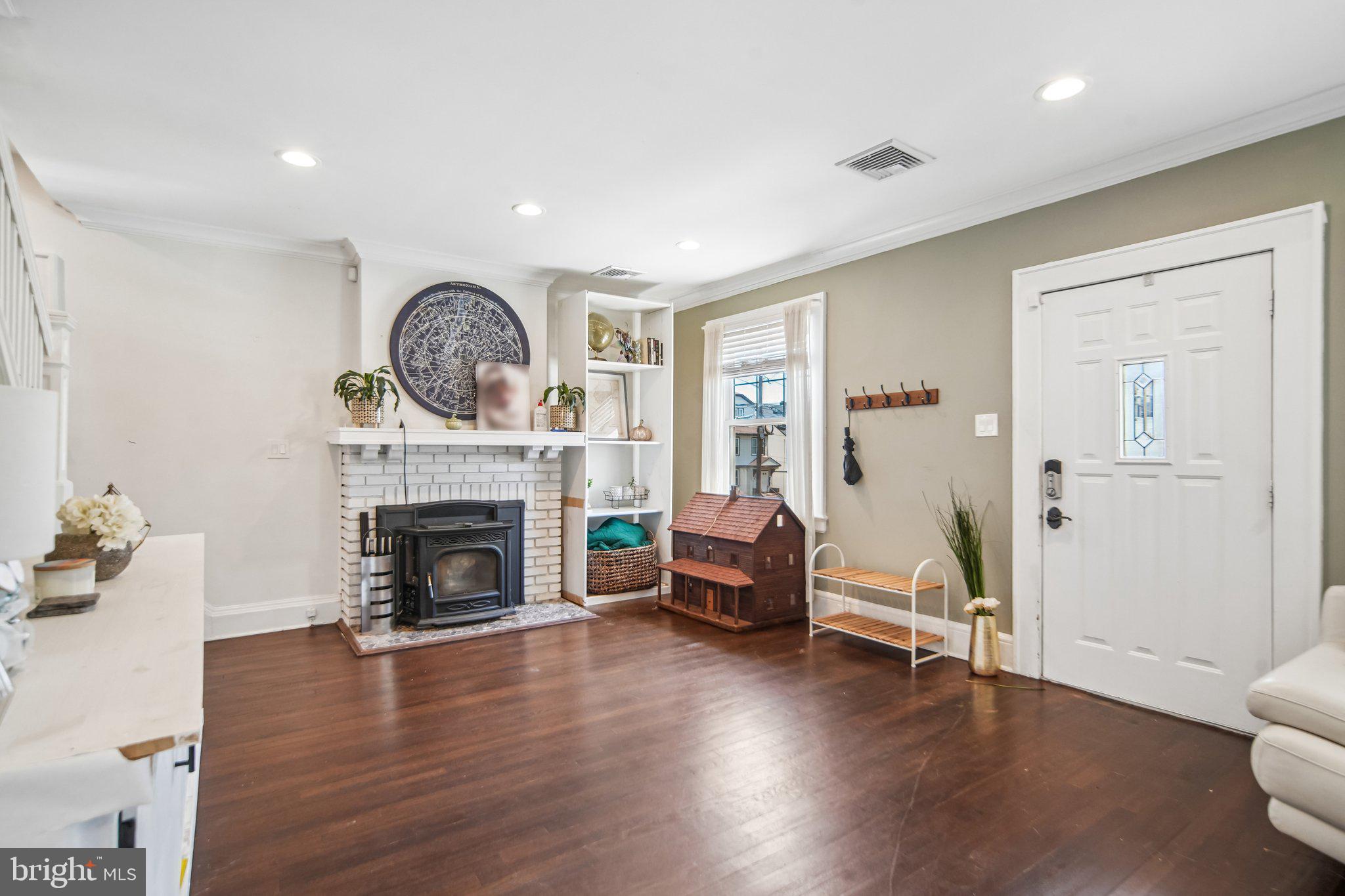 45 BAYVIEW AVE