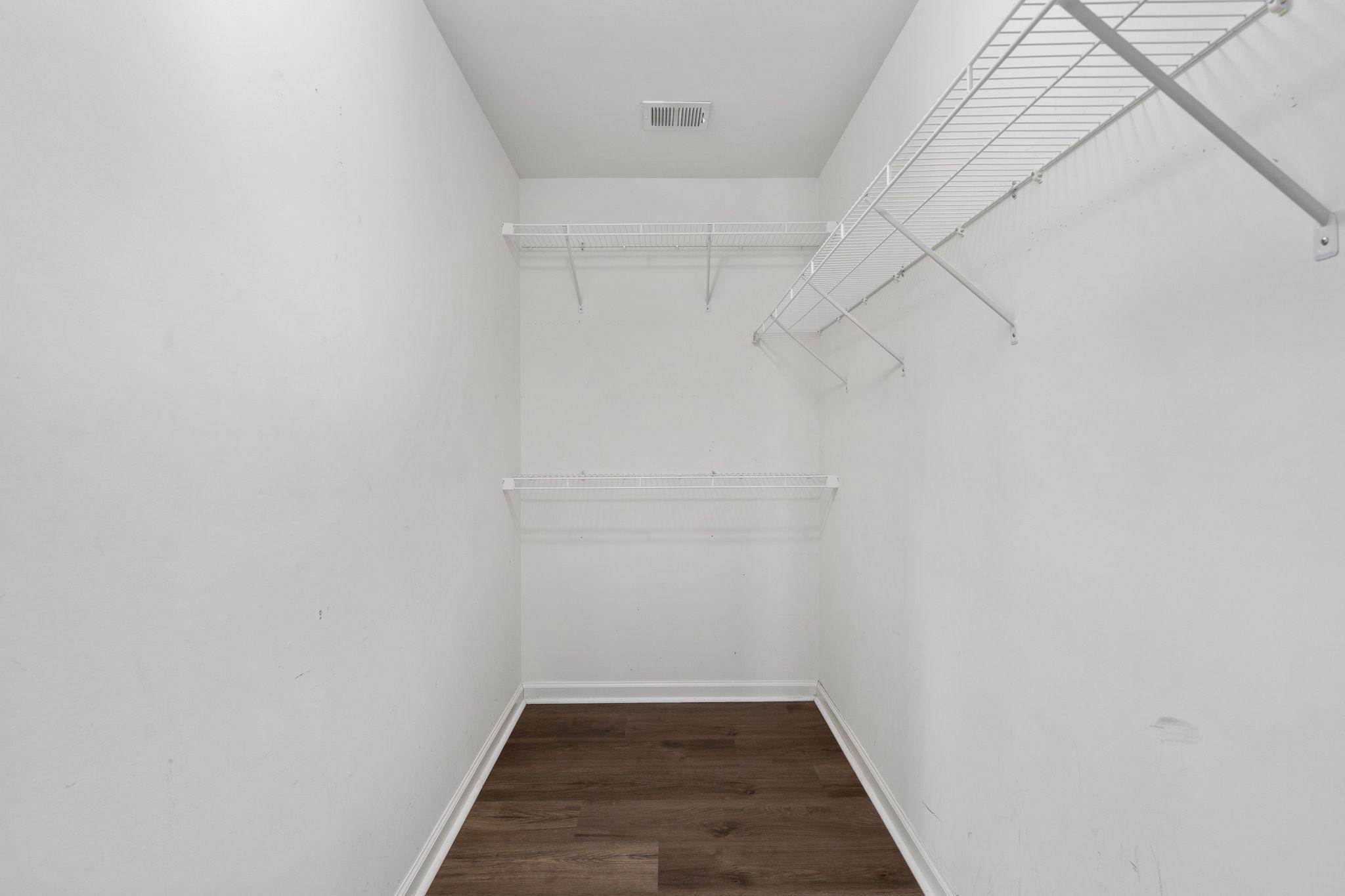 LADYSMITH VILLAGE - Residential