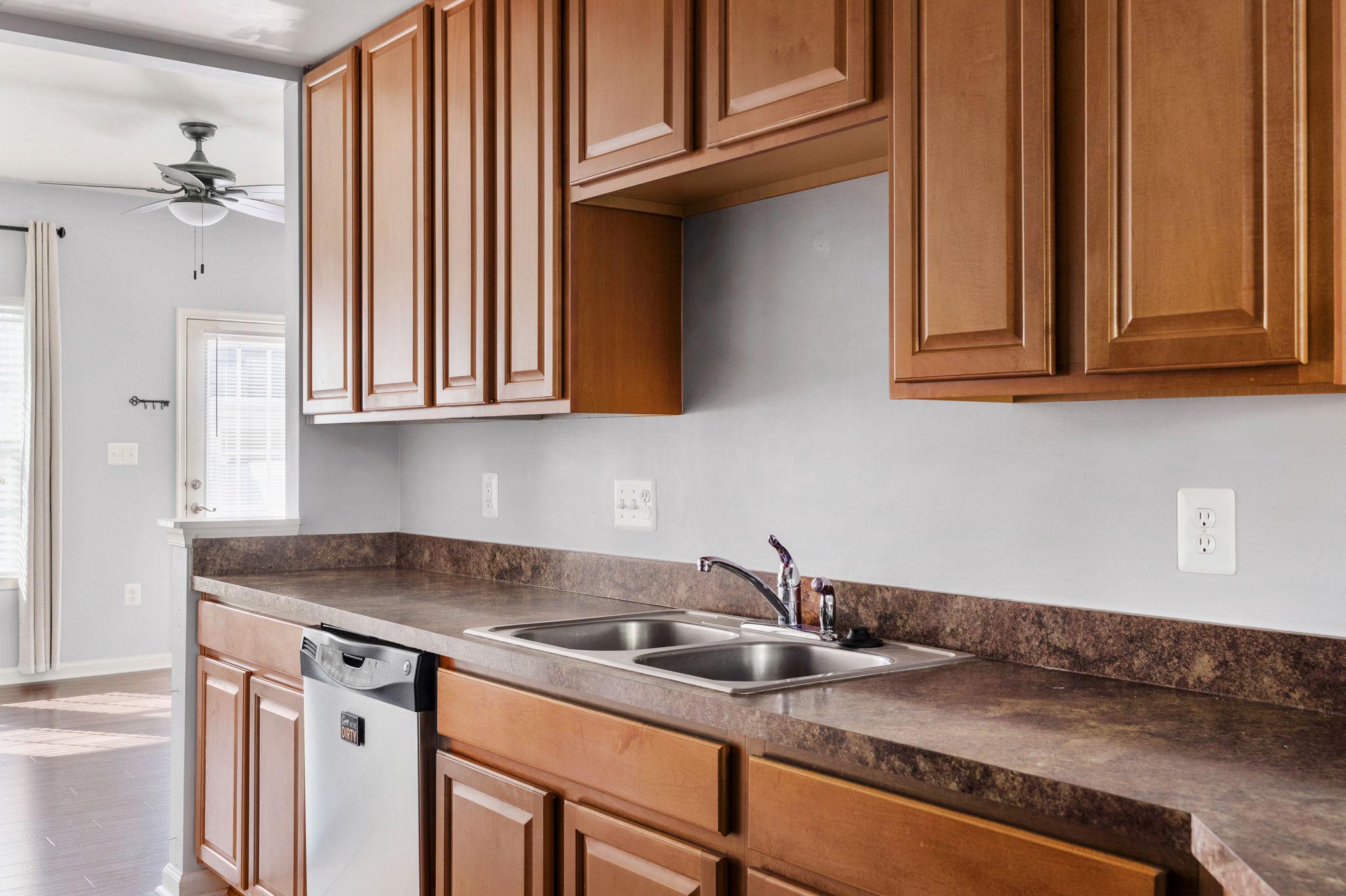 LADYSMITH VILLAGE - Residential