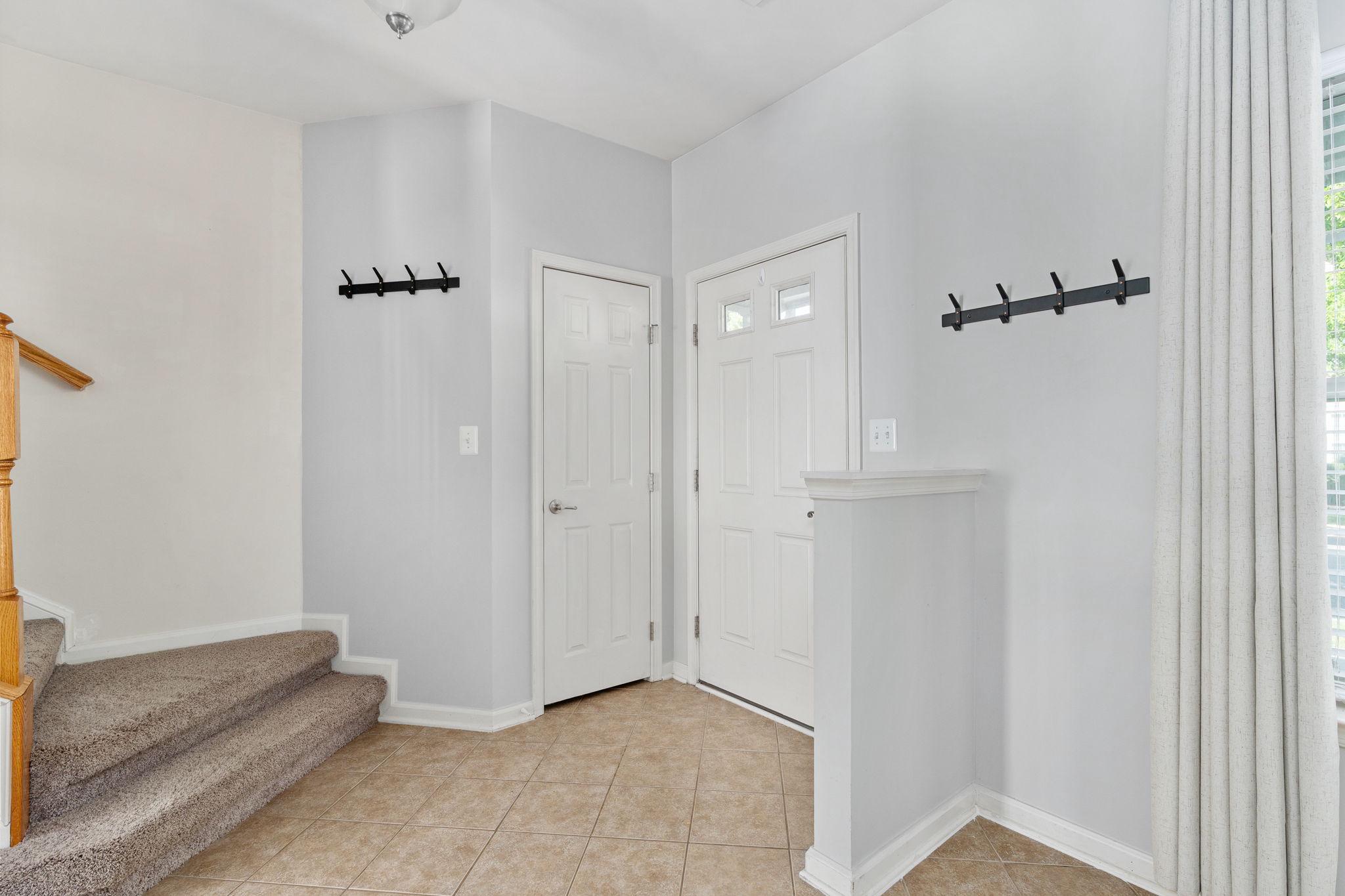 LADYSMITH VILLAGE - Residential