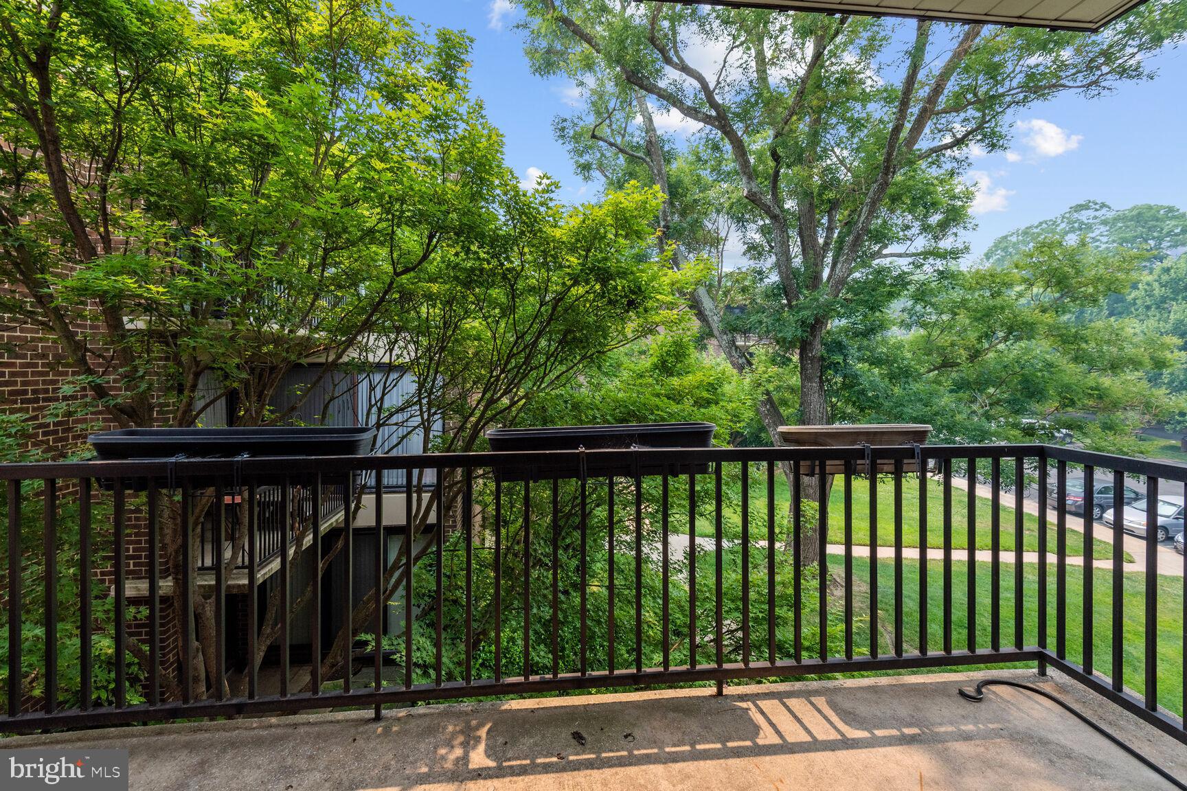 AMERICANA FINMARK - Residential Lease