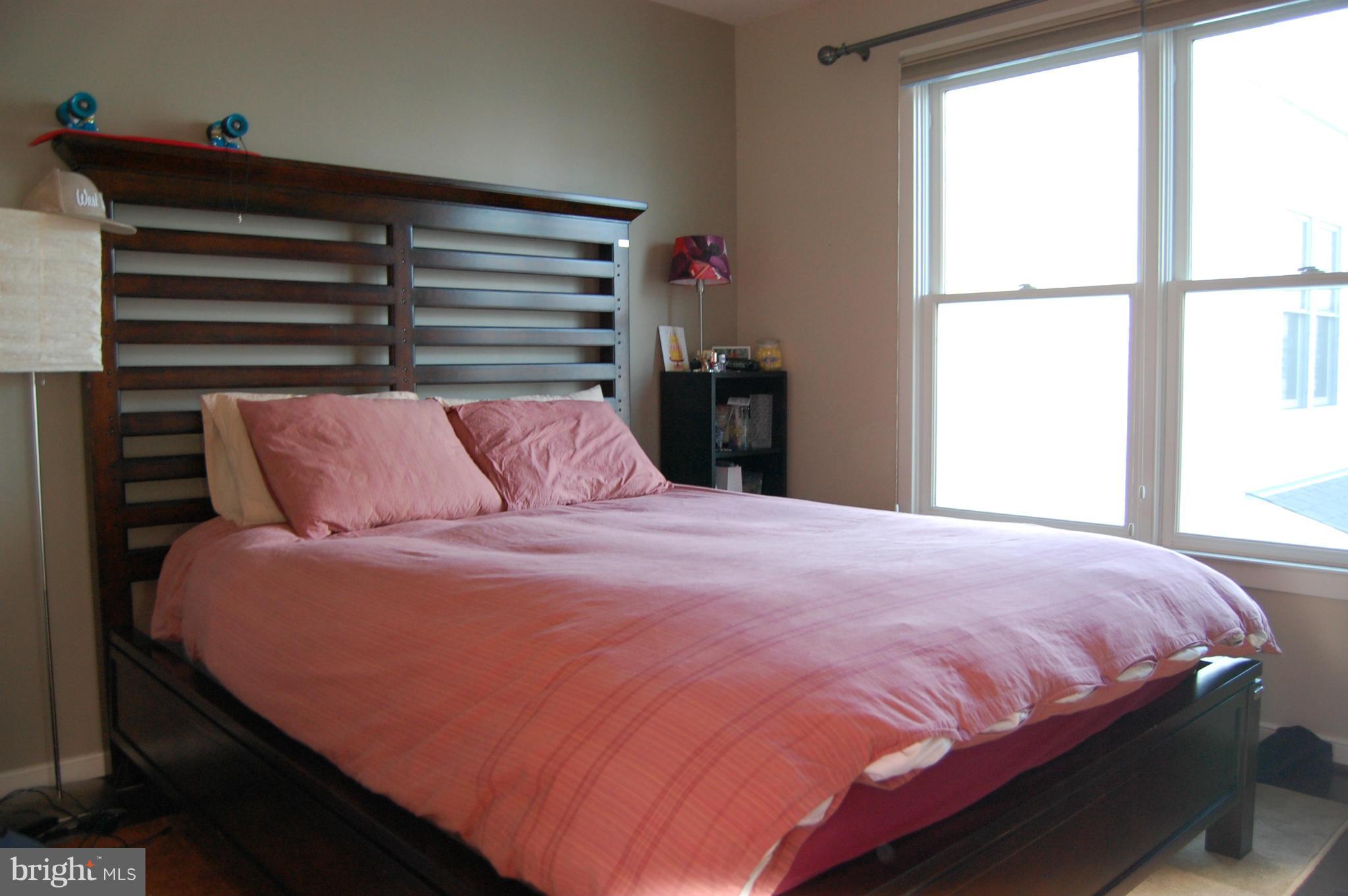 OLD TOWN COMMONS - Residential Lease