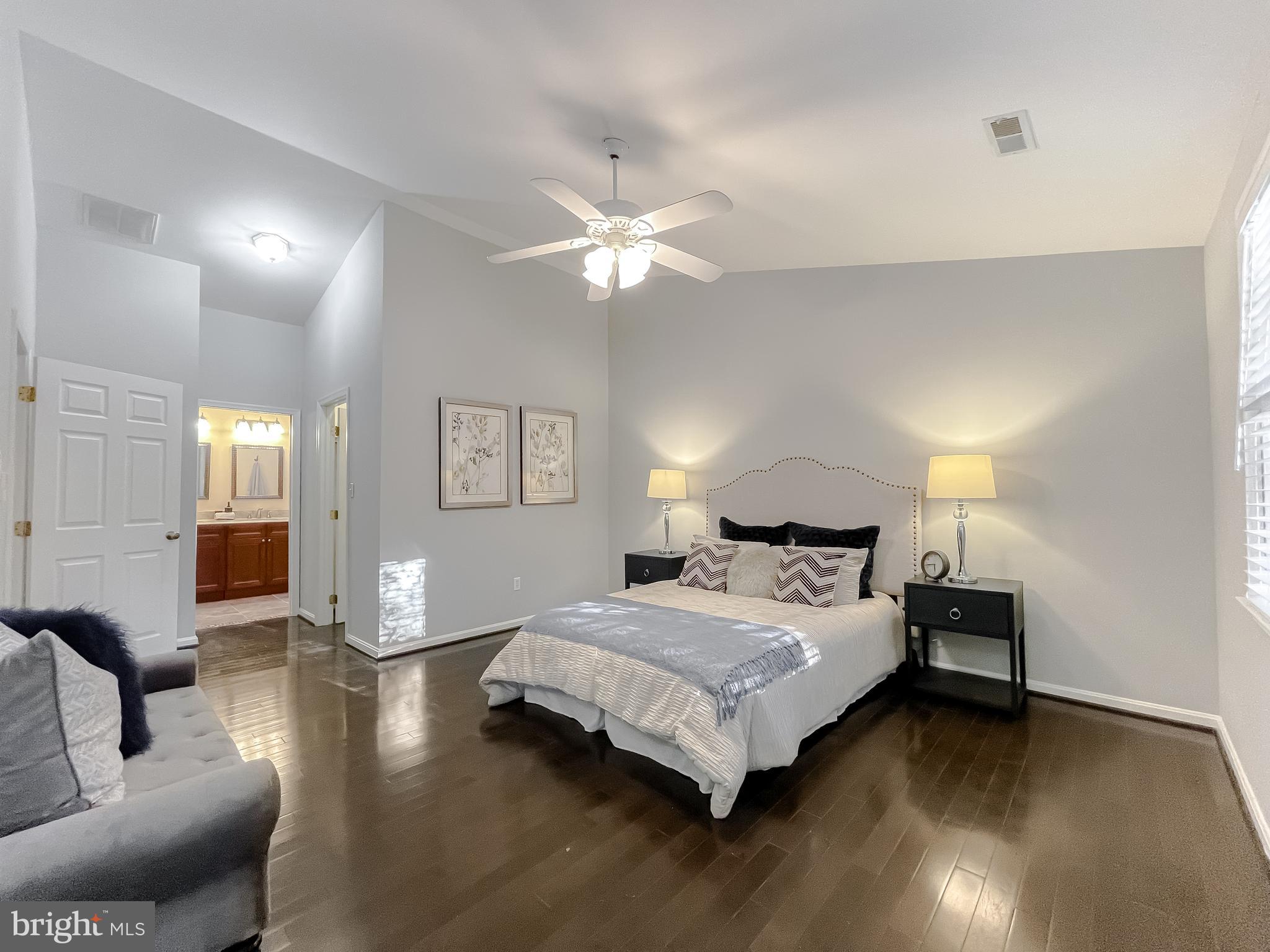 COX'S RUN - Residential