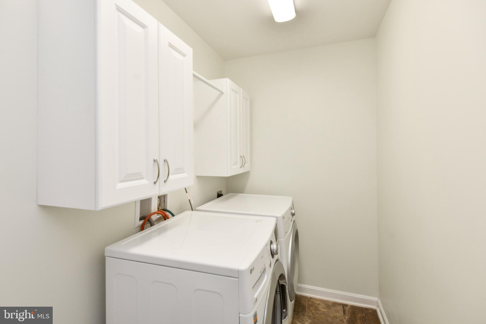 LEELAND STATION - Residential