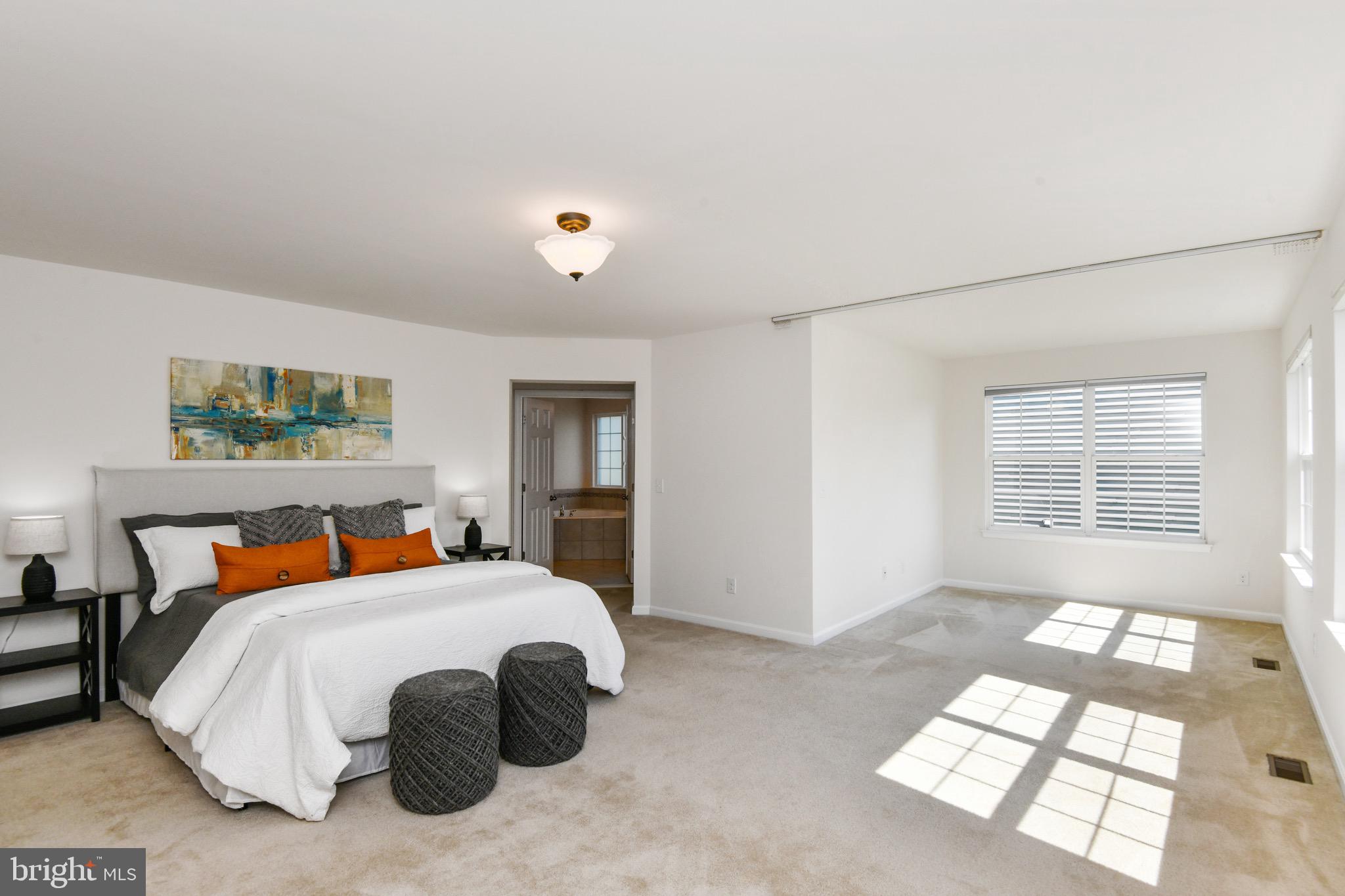 LEELAND STATION - Residential