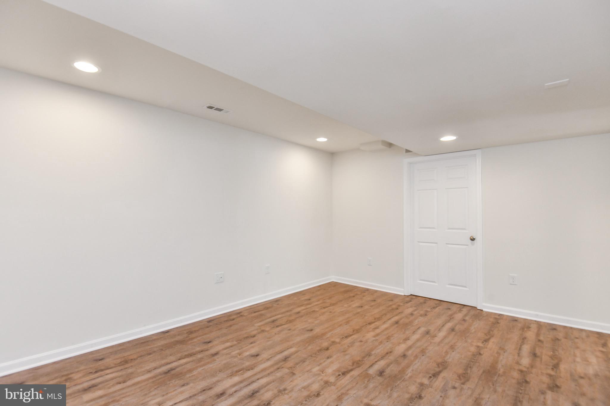 LEELAND STATION - Residential