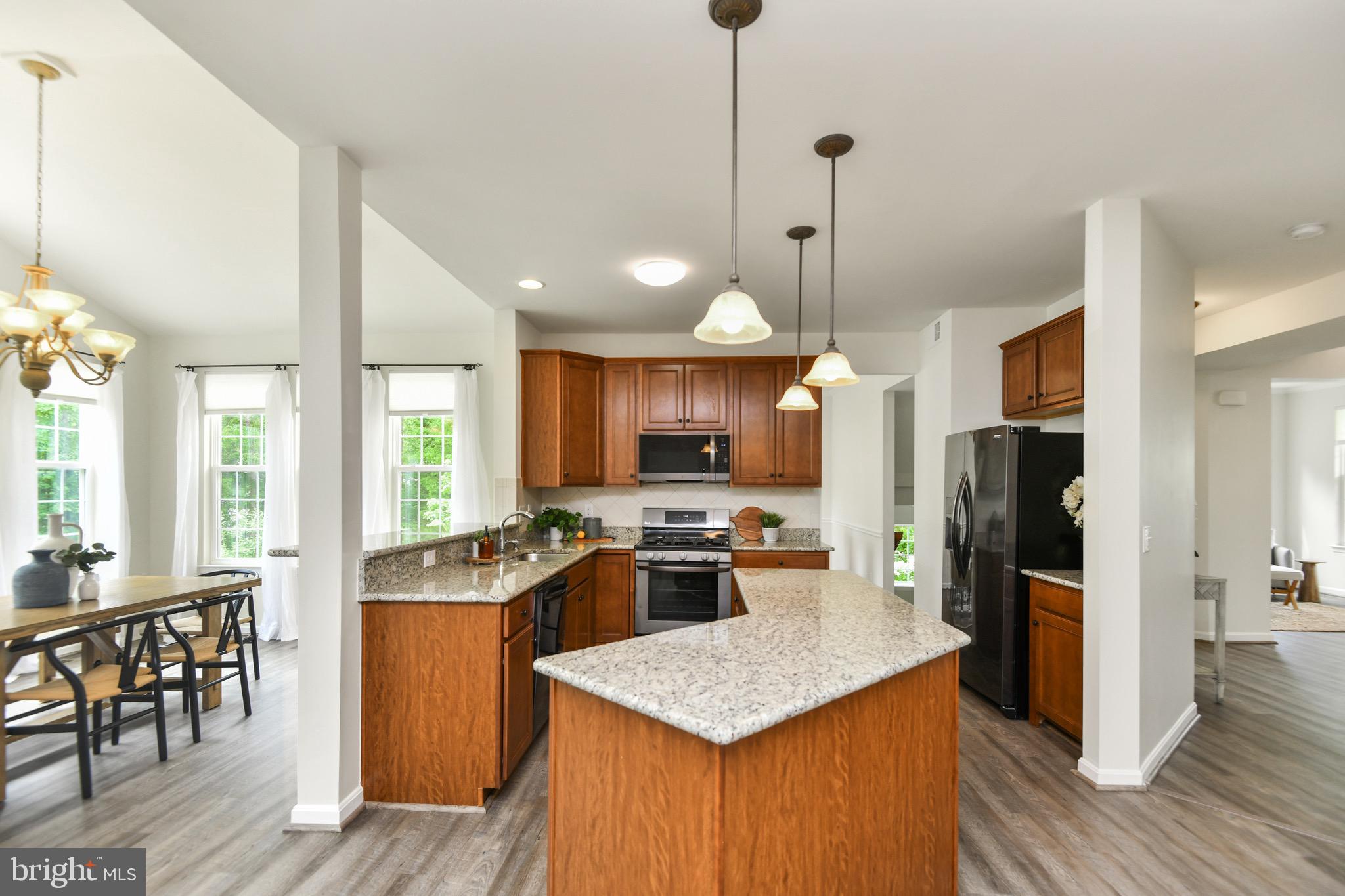 LEELAND STATION - Residential