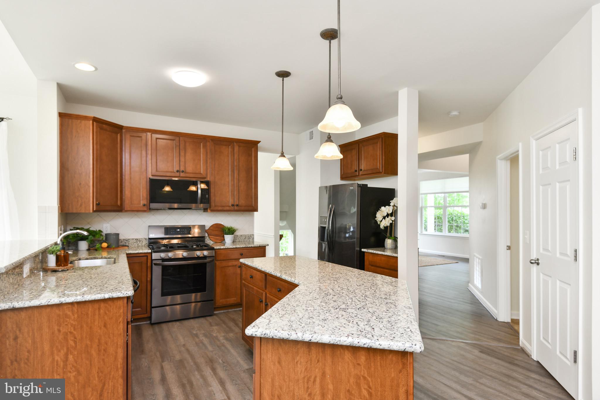 LEELAND STATION - Residential