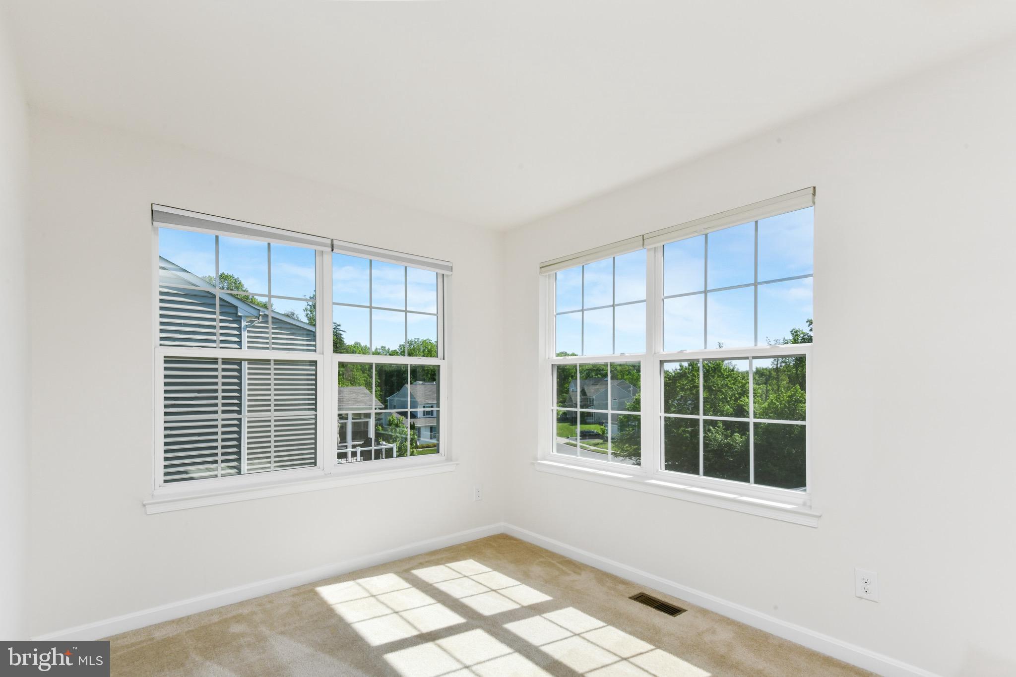 LEELAND STATION - Residential