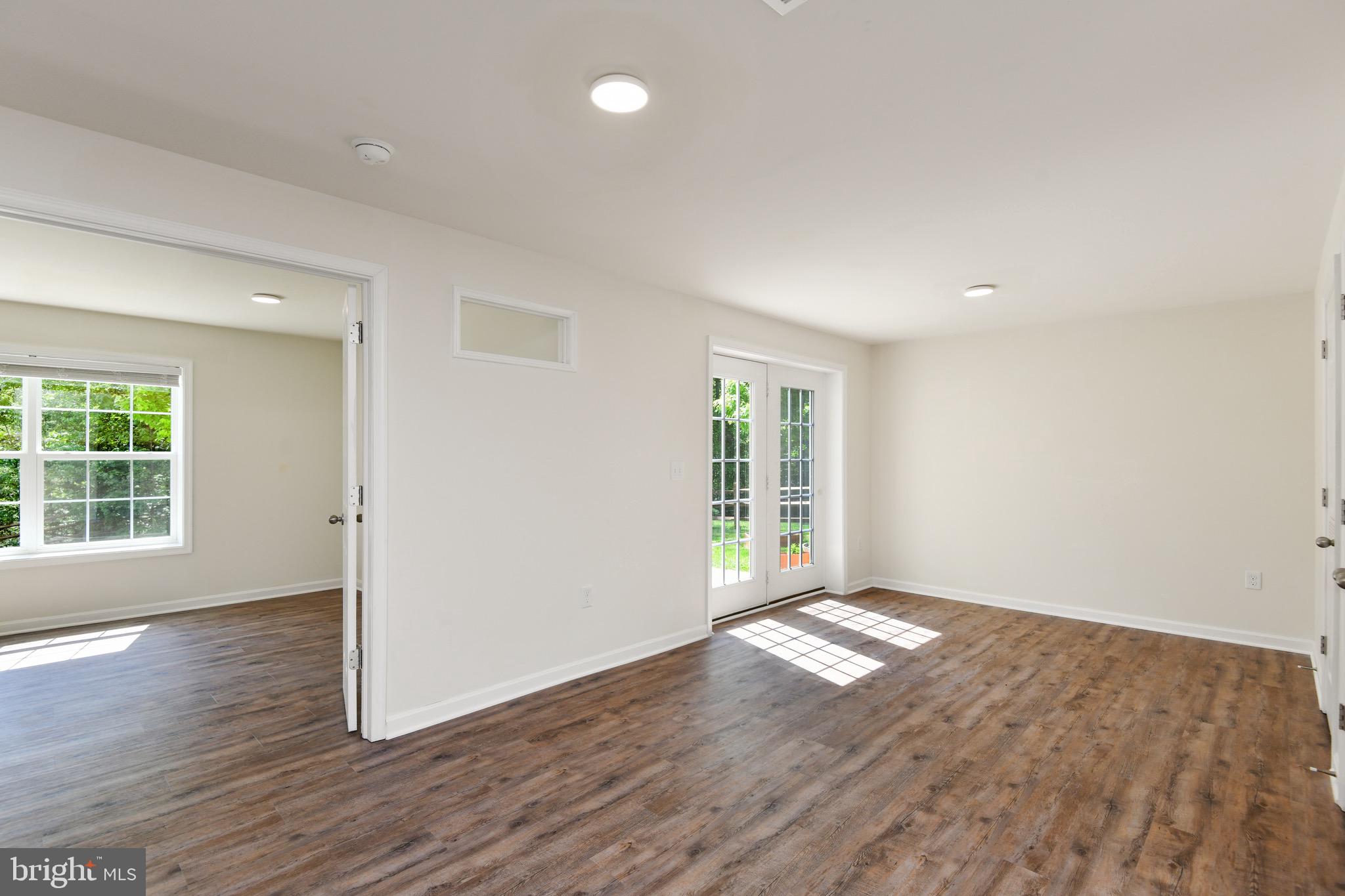 LEELAND STATION - Residential