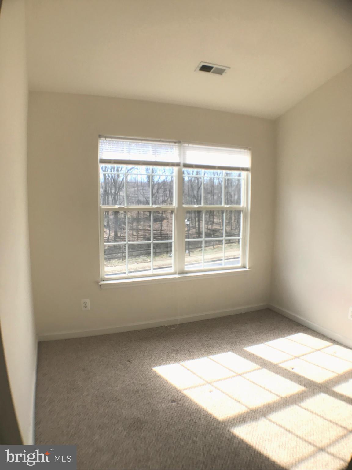 LAFAYETTE VILLAGE - Residential Lease