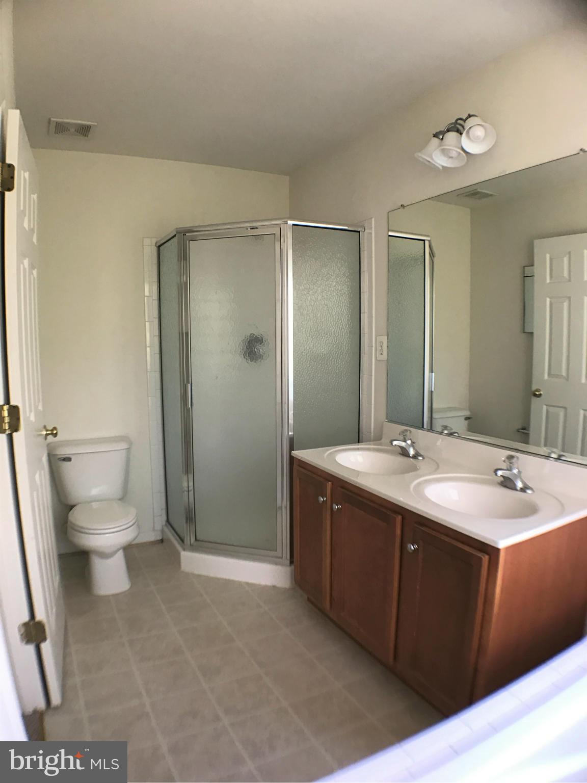 LAFAYETTE VILLAGE - Residential Lease