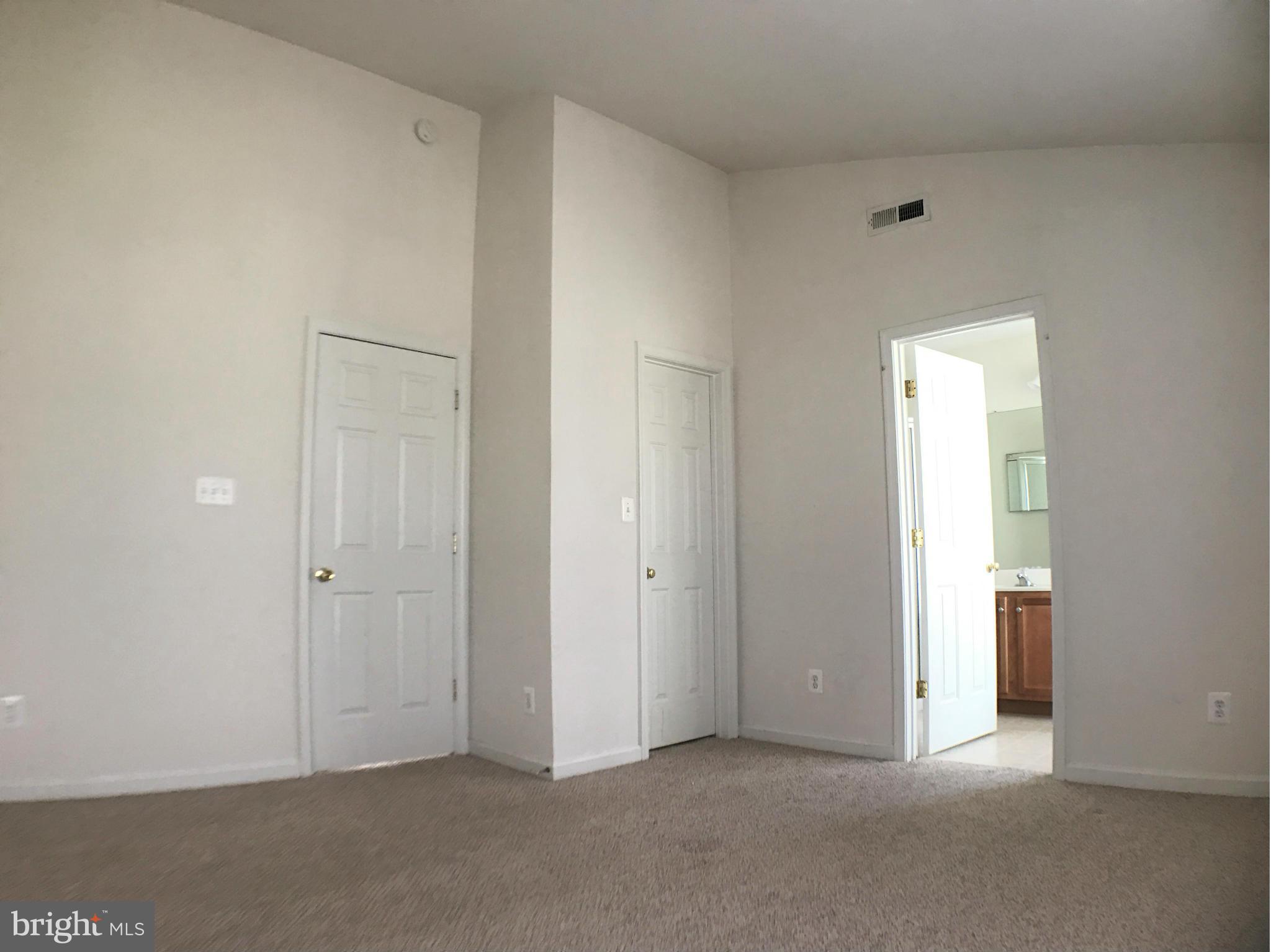 LAFAYETTE VILLAGE - Residential Lease