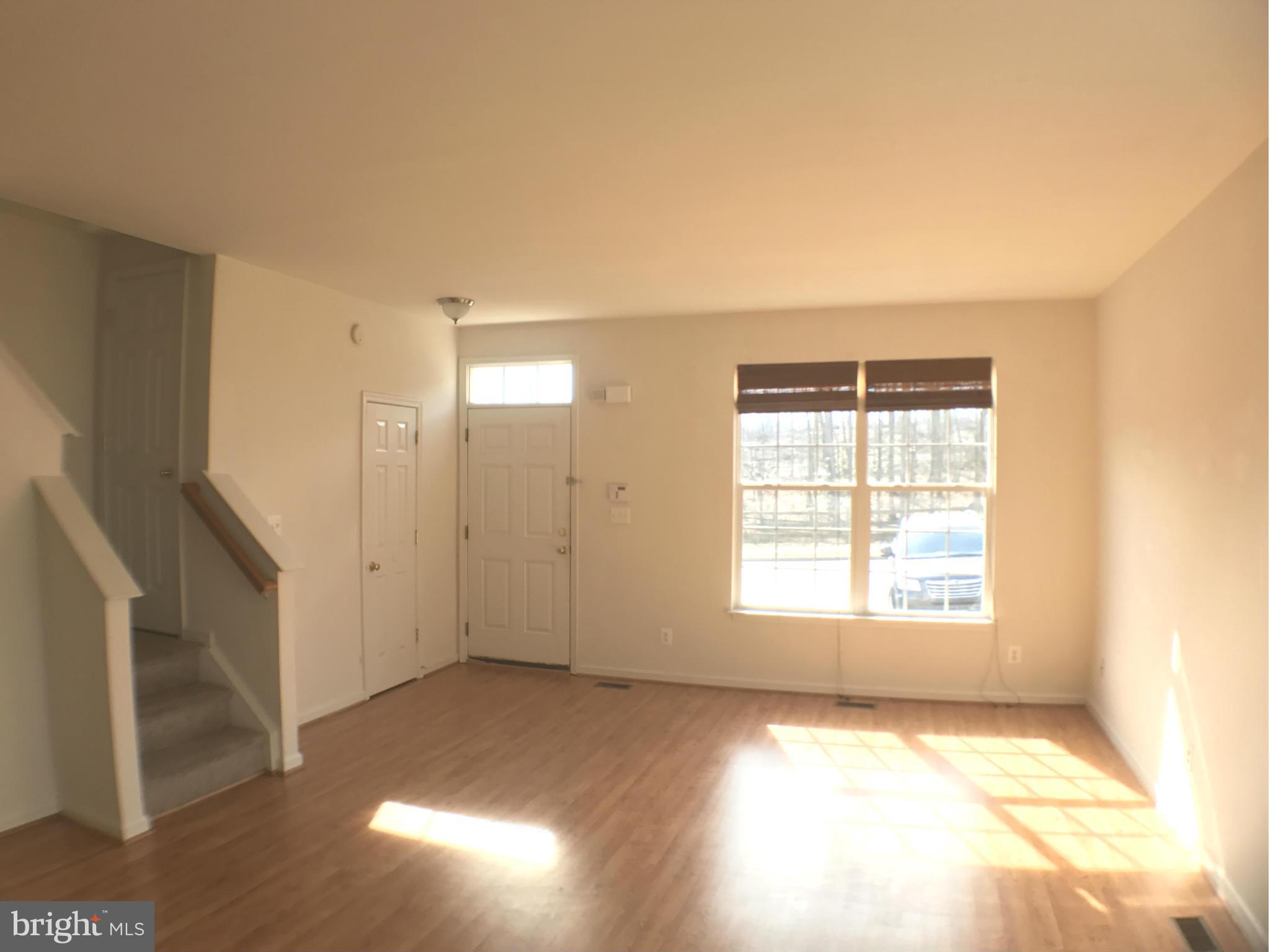 LAFAYETTE VILLAGE - Residential Lease