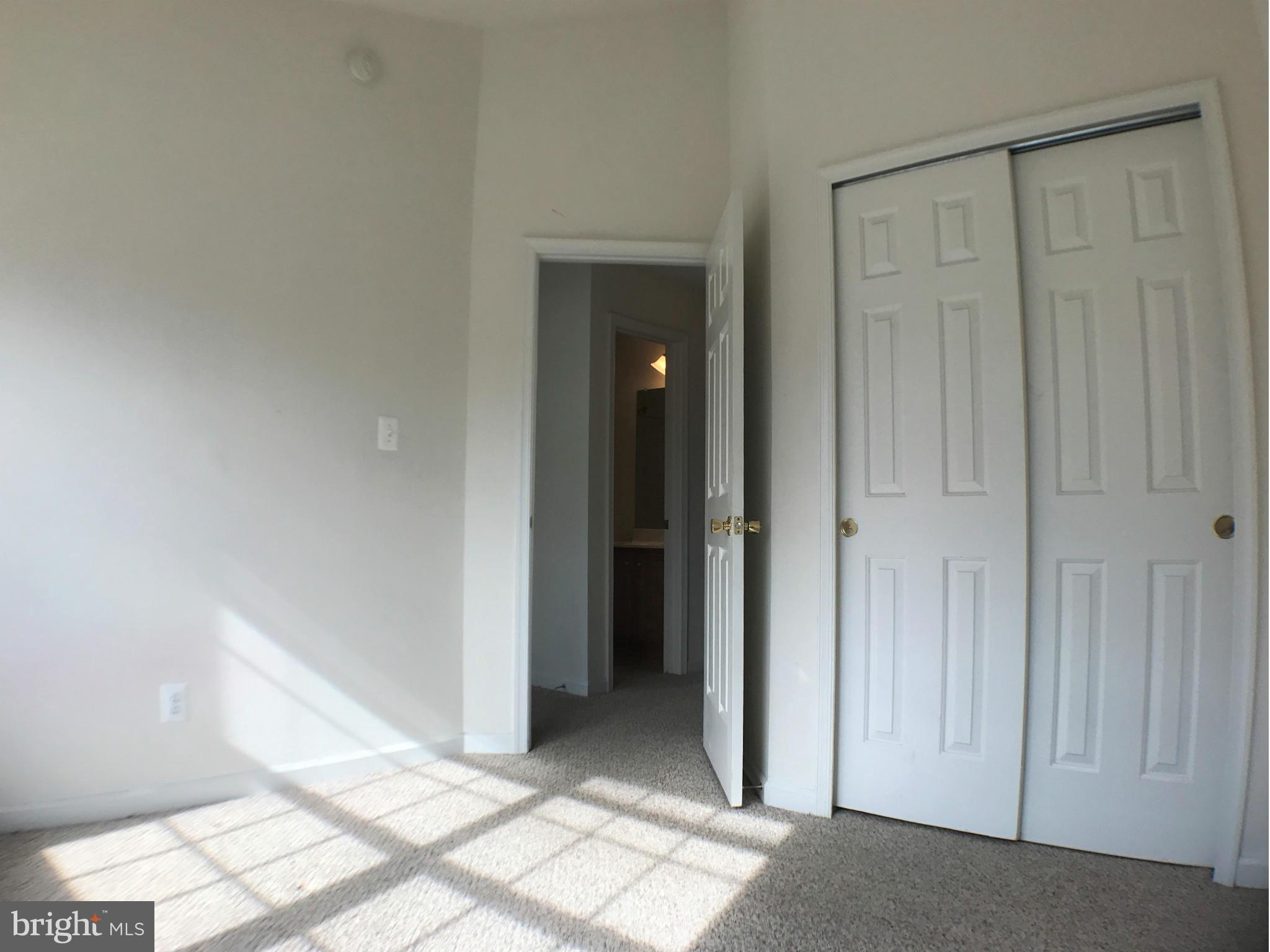 LAFAYETTE VILLAGE - Residential Lease