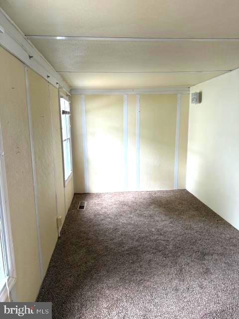 WHITE HORSE PARK I - Residential