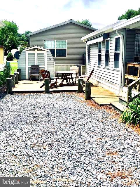 WHITE HORSE PARK I - Residential