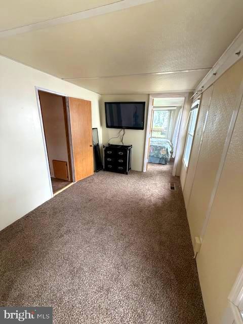 WHITE HORSE PARK I - Residential