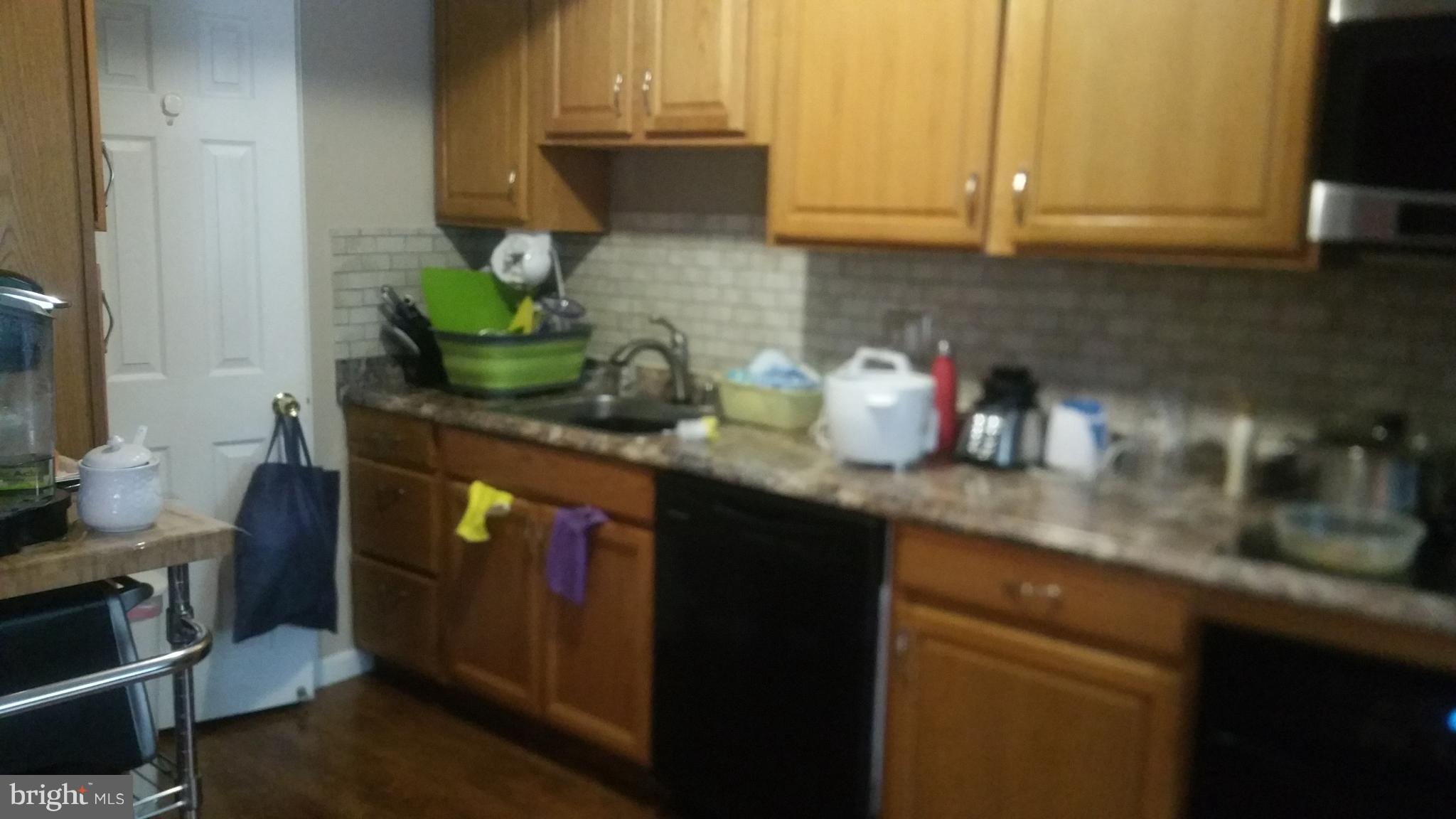 DALE CITY - Residential Lease