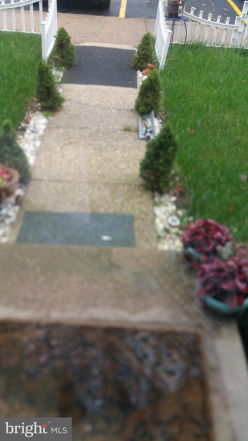 DALE CITY - Residential Lease