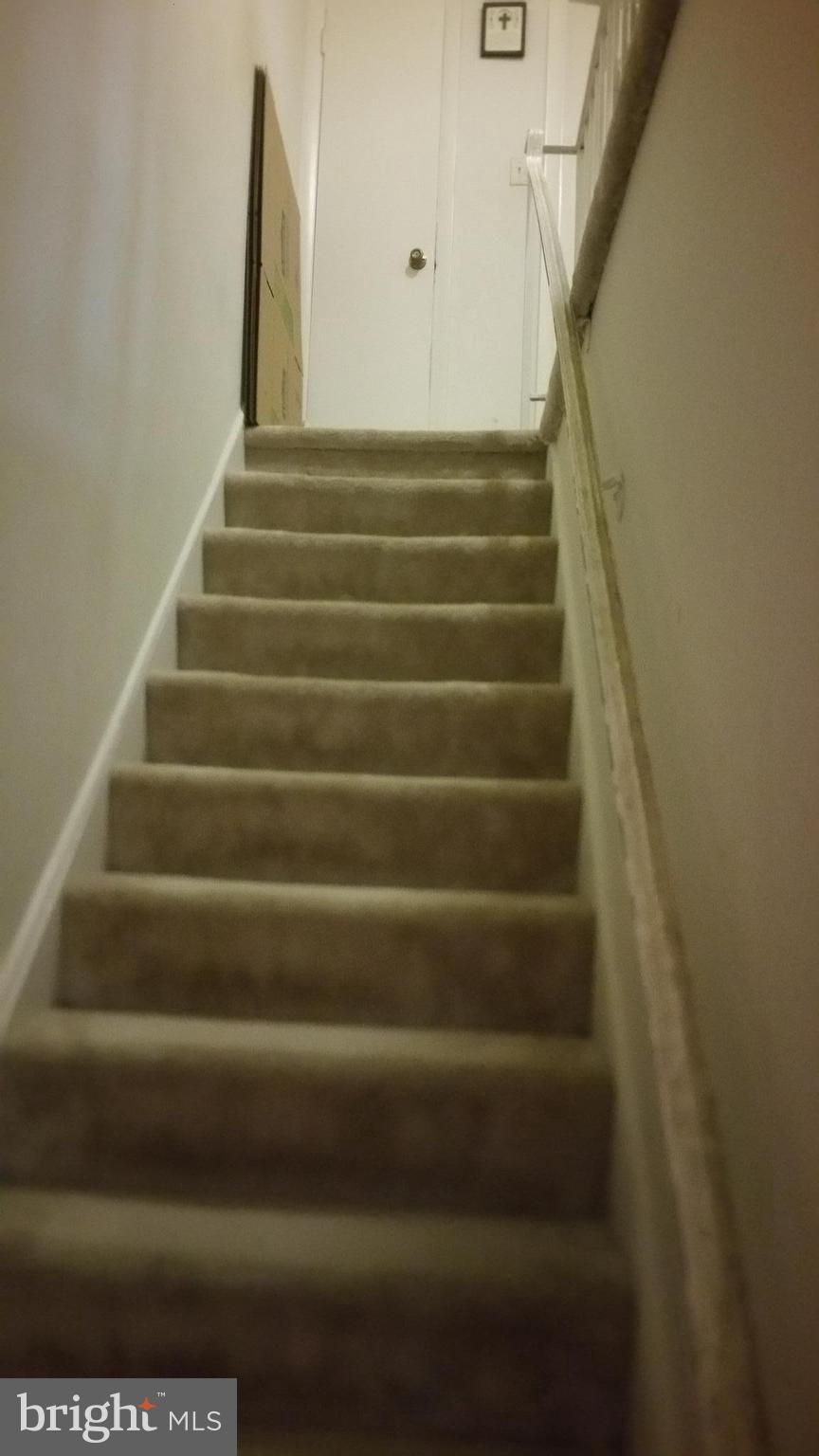 DALE CITY - Residential Lease