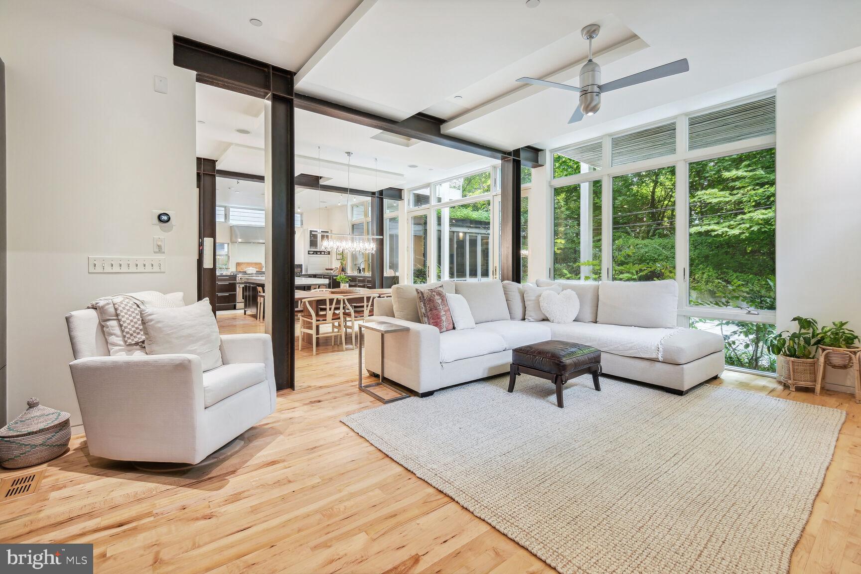 CHEVY CHASE - Residential