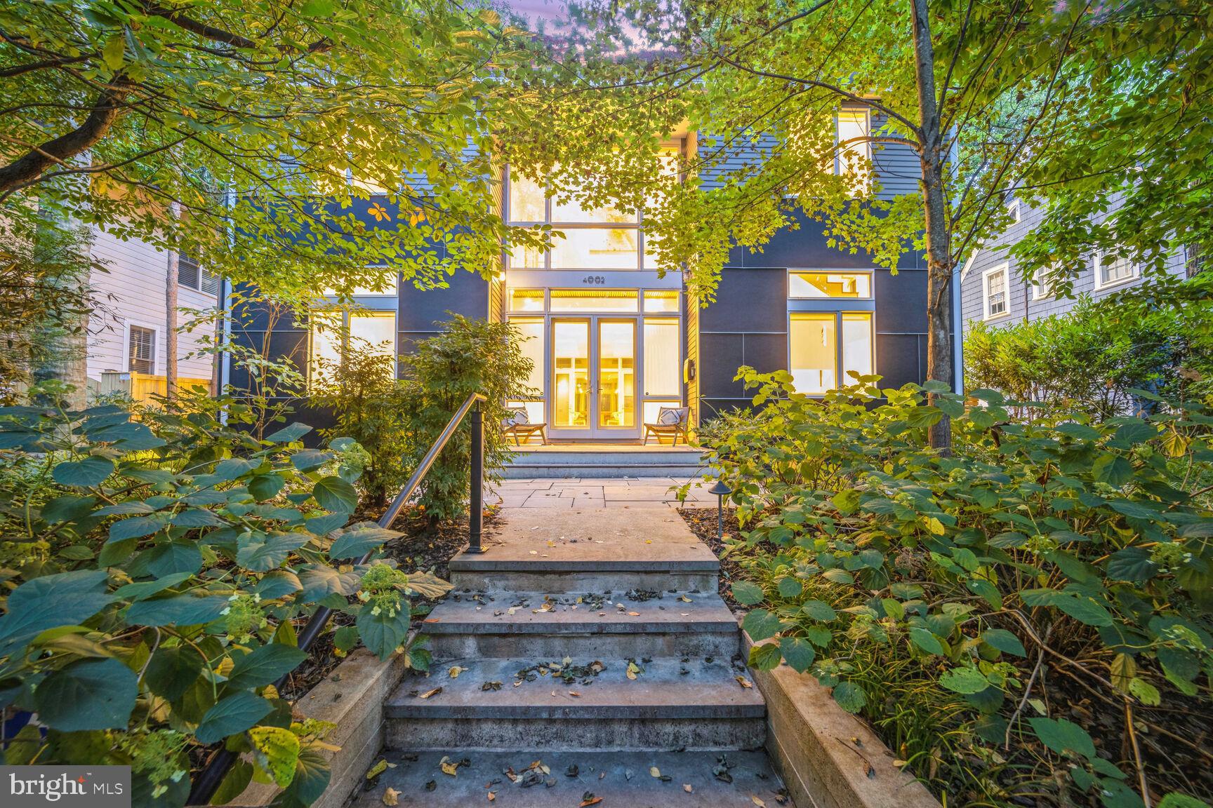 CHEVY CHASE - Residential