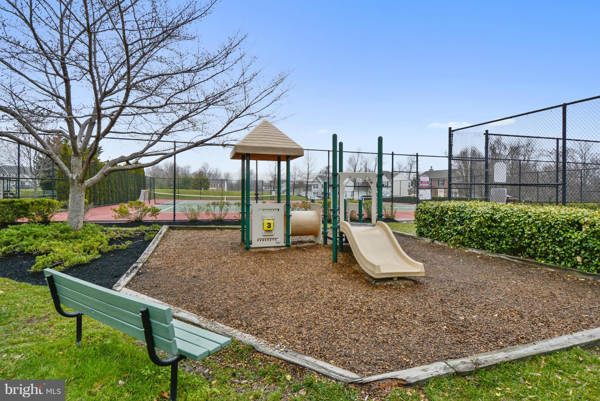 RICHFIELD STATION VILLAGE - Residential