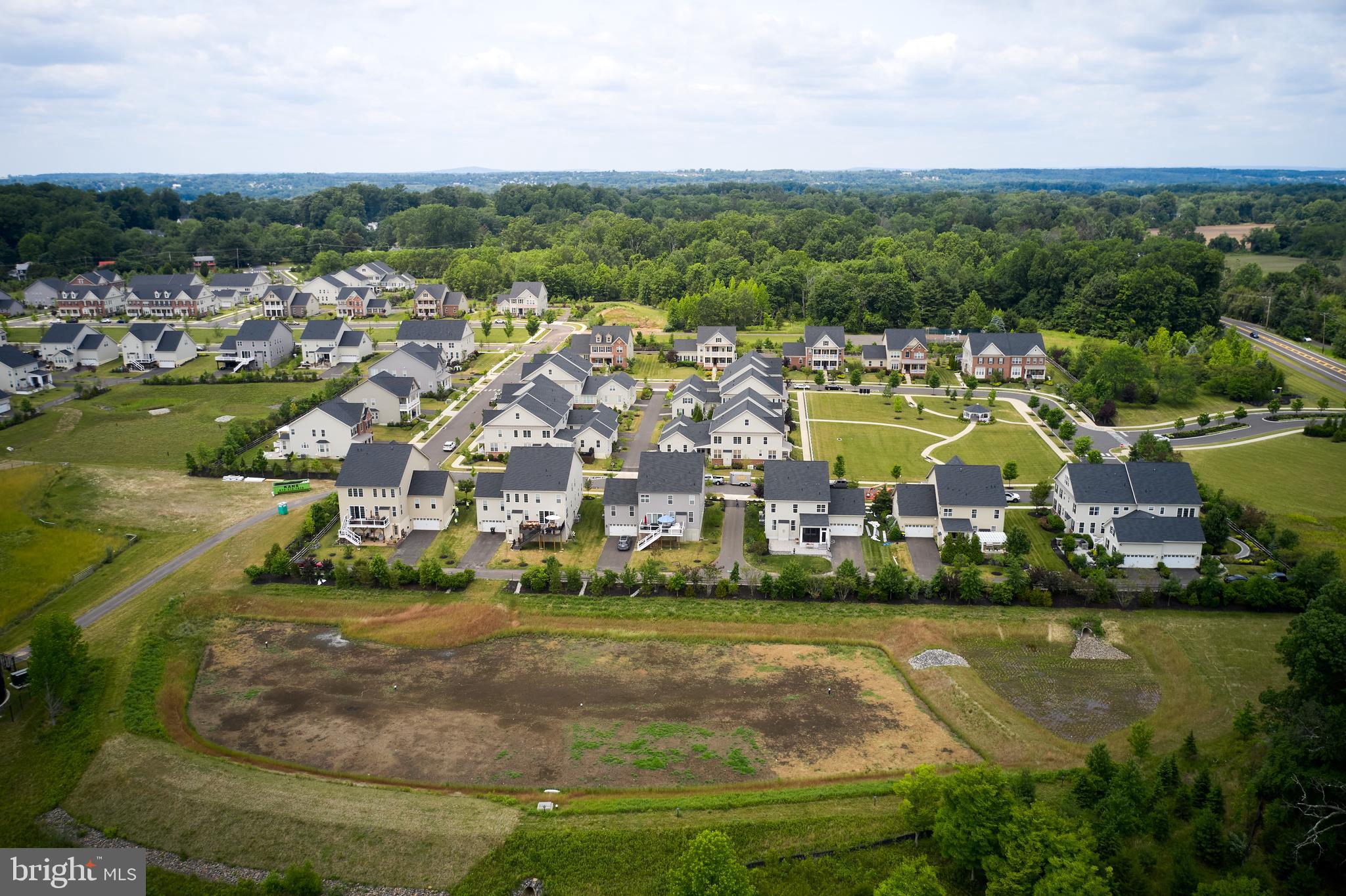 FENTONS CORNER - Residential