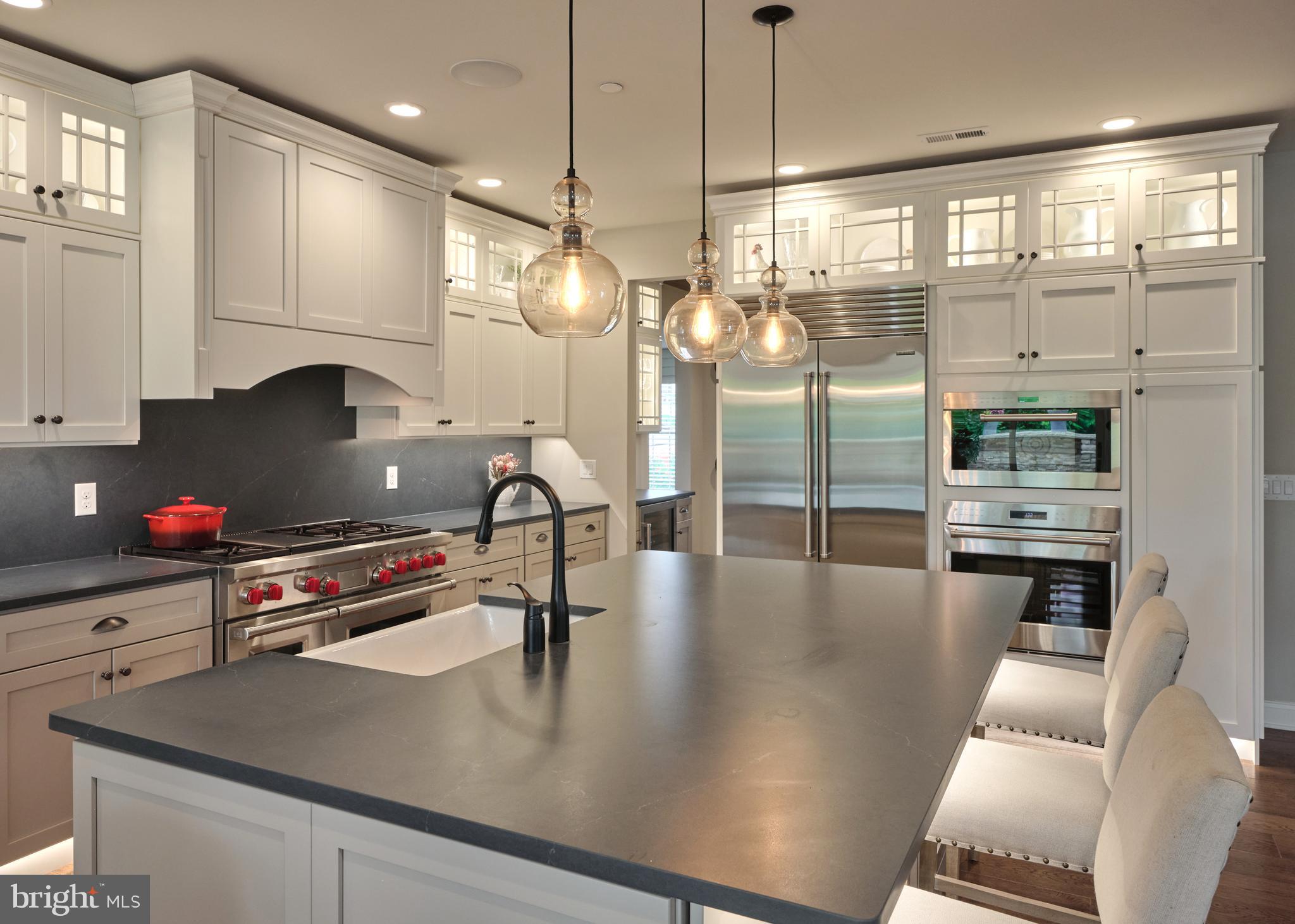 FENTONS CORNER - Residential