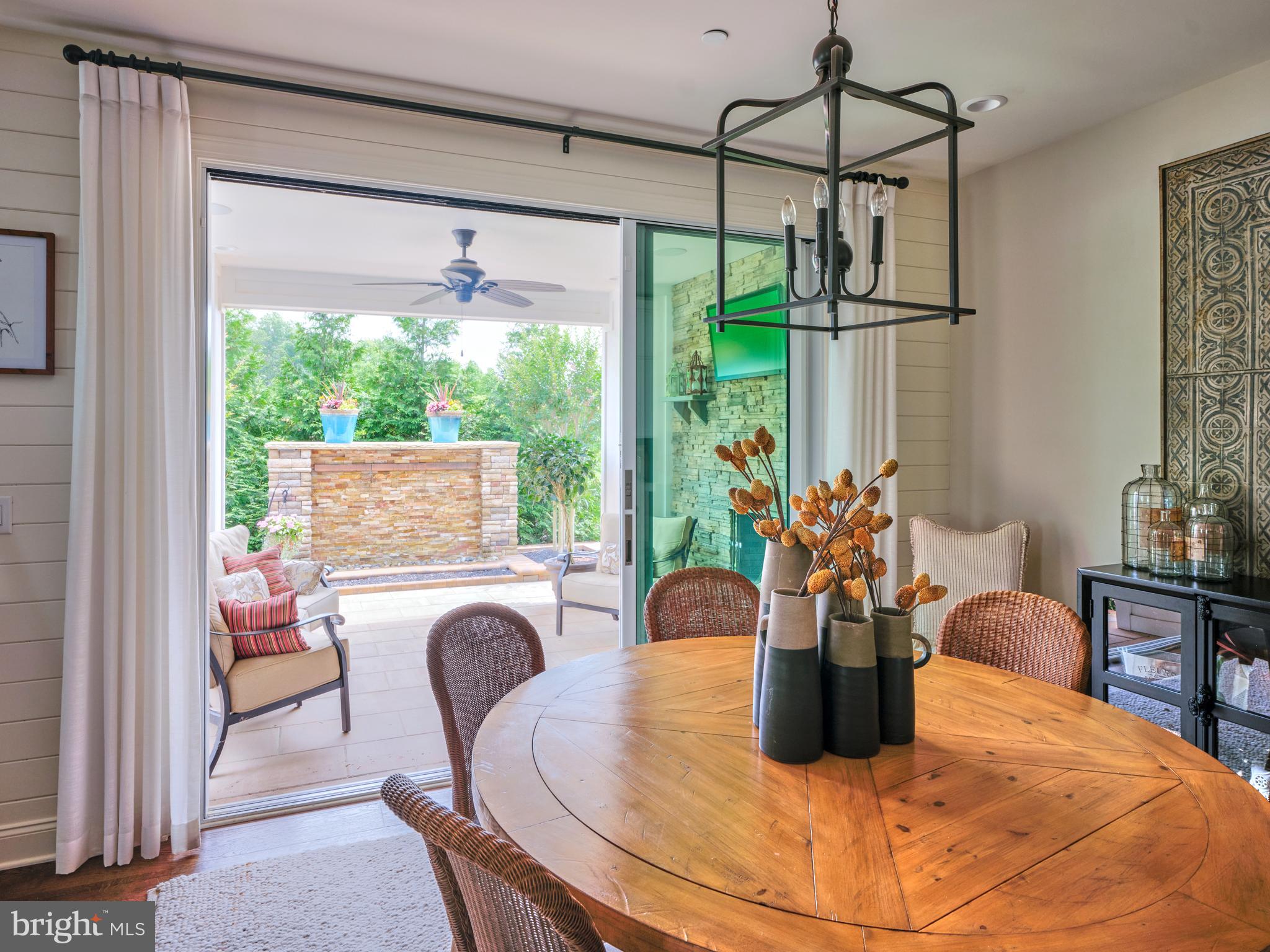 FENTONS CORNER - Residential