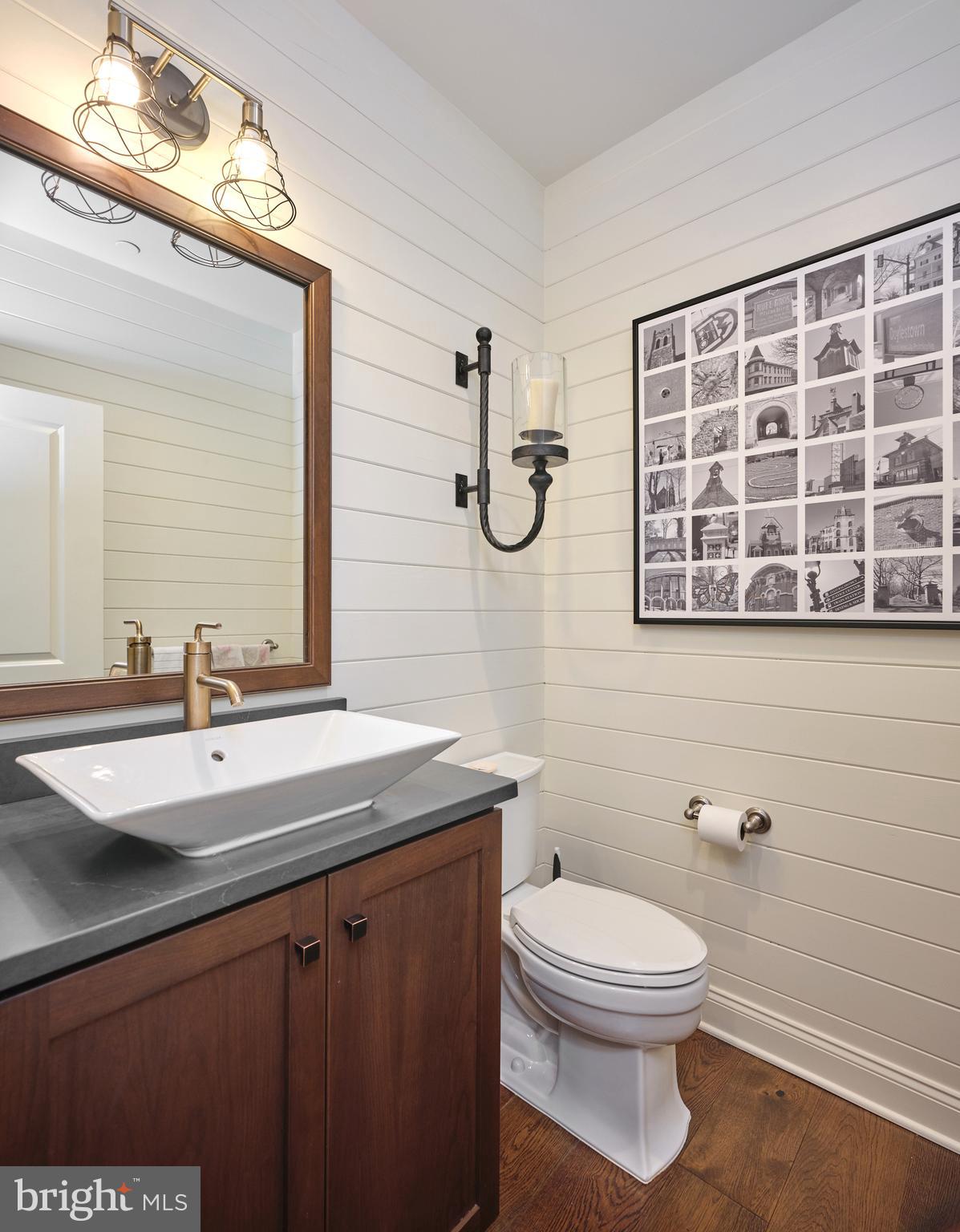 FENTONS CORNER - Residential