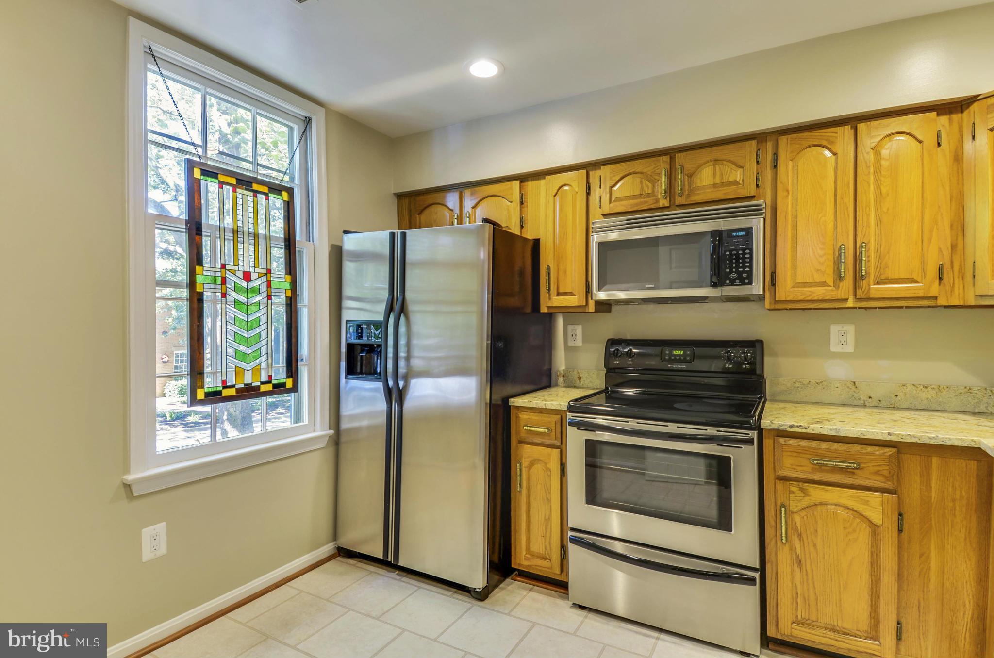 BURGES SQUARE - Residential Lease