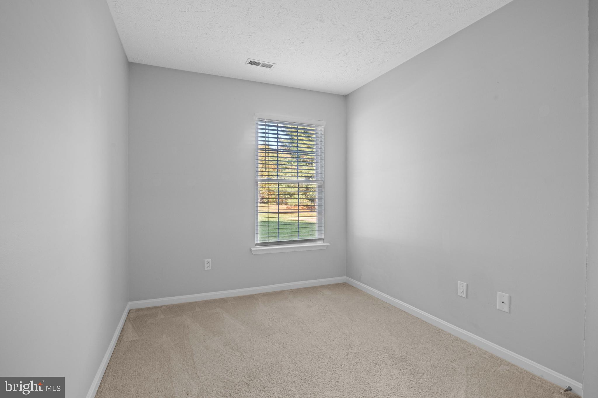 HICKORY HILLS - Residential