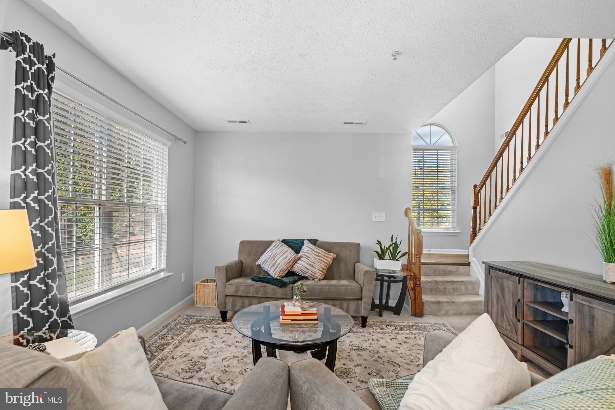 HICKORY HILLS - Residential