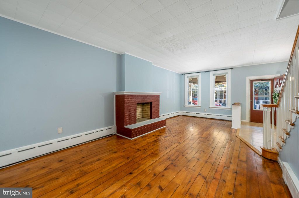 Photo of 420 Lancaster Avenue, Lancaster, PA 17603 (MLS # PALA2042048)