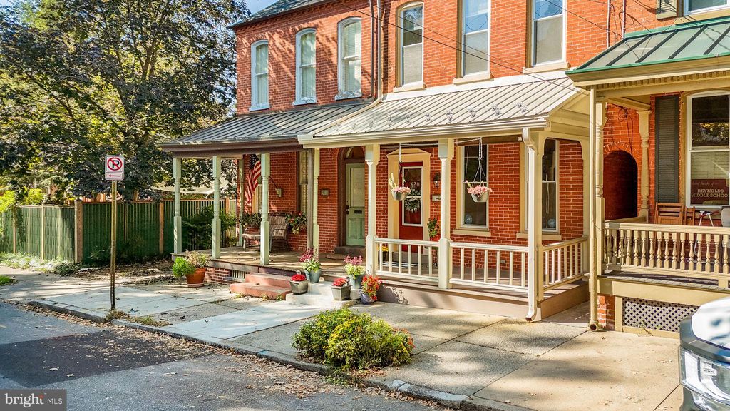 Photo of 420 Lancaster Avenue, Lancaster, PA 17603 (MLS # PALA2042048)