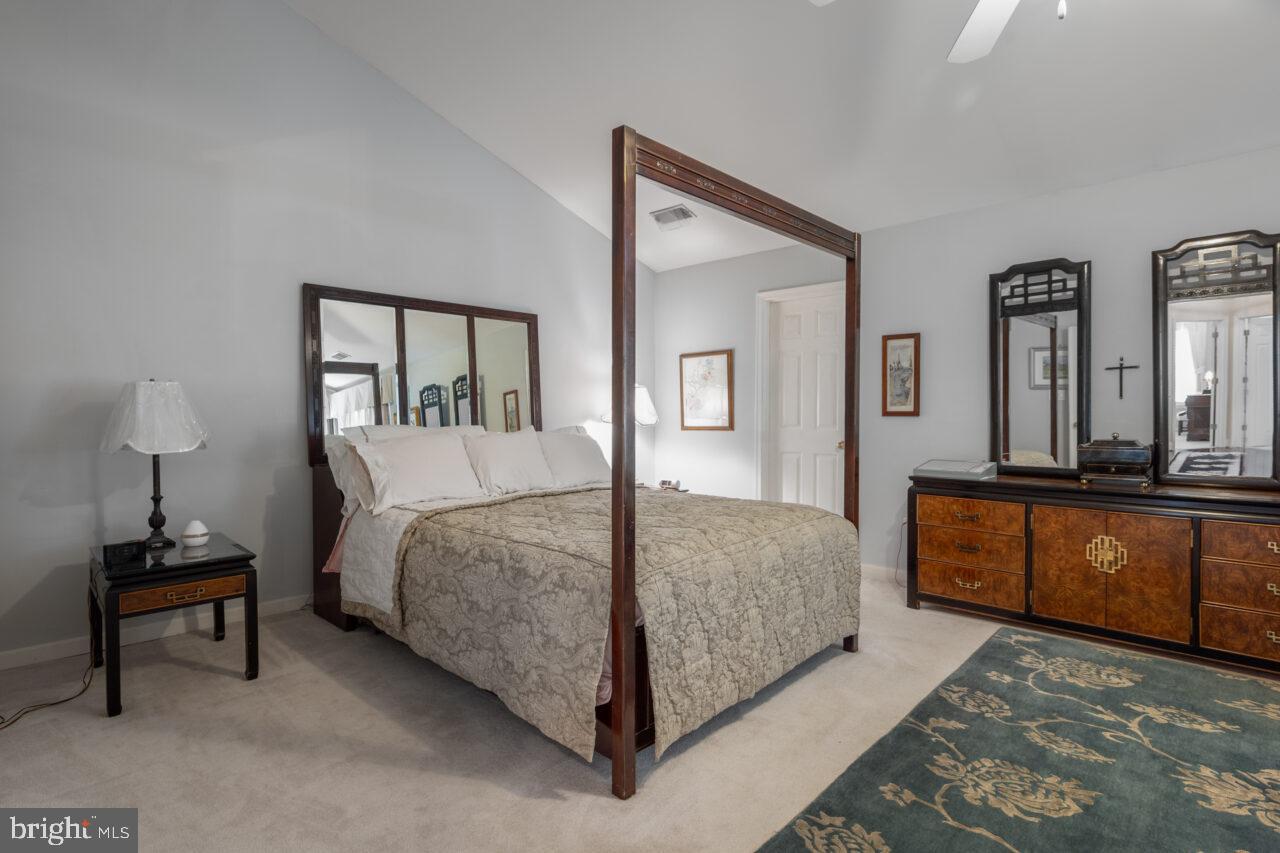 KINGSTOWNE - Residential