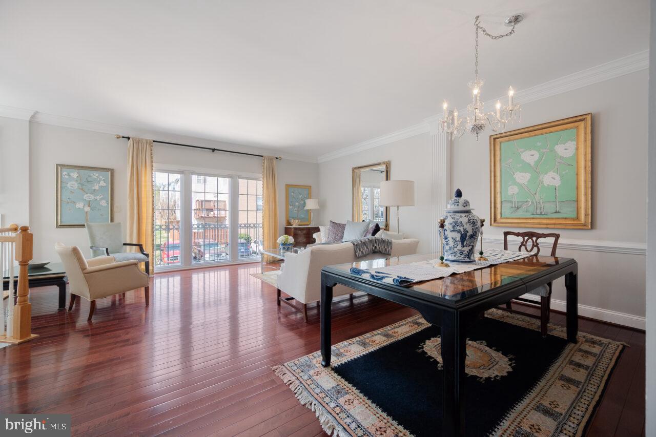 KINGSTOWNE - Residential