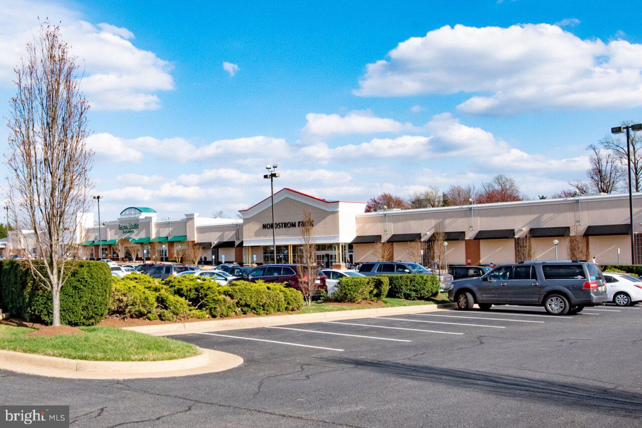 KINGSTOWNE - Residential